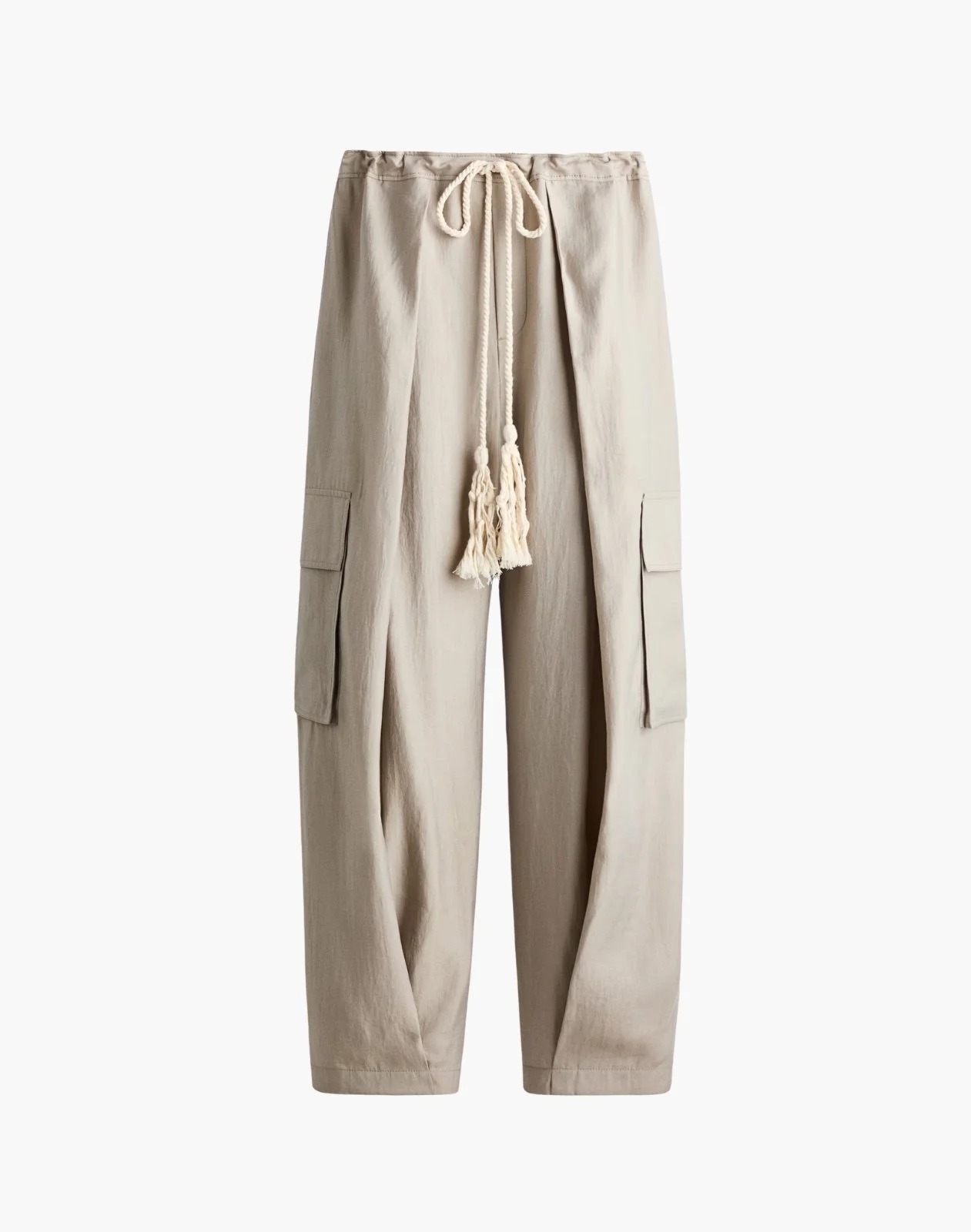 H&amp;M - £23