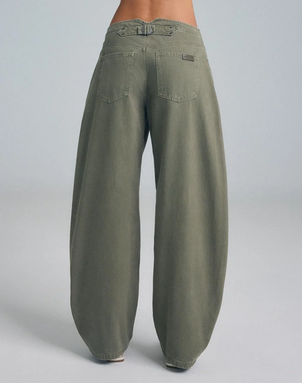 BARREL JEANS - £39.99