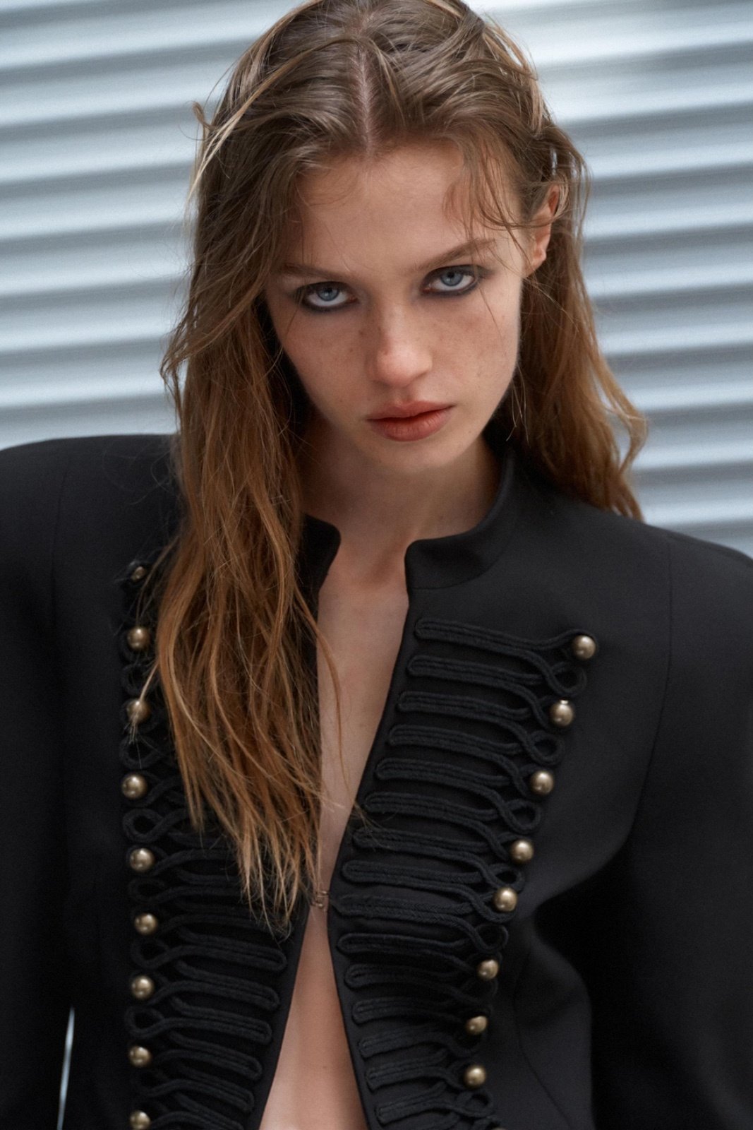 Zara Fitted Blazer With Shoulder Pads