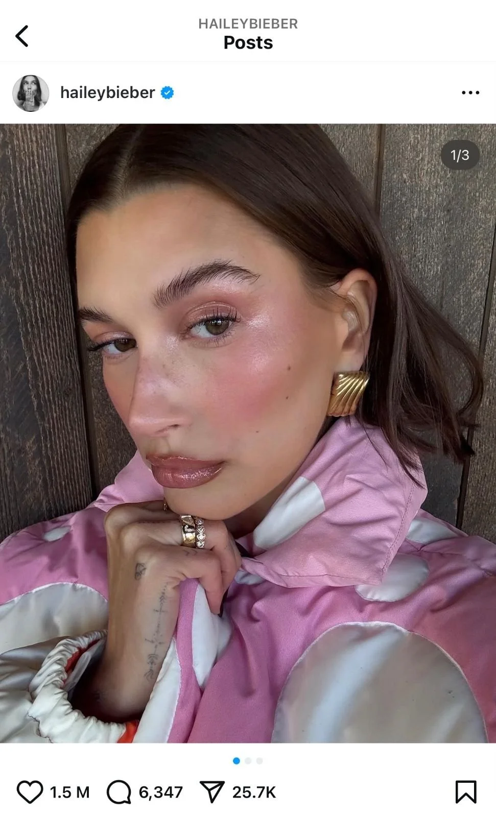 6 Ways To Channel Hailey Bieber's Effortlessly Cool Style