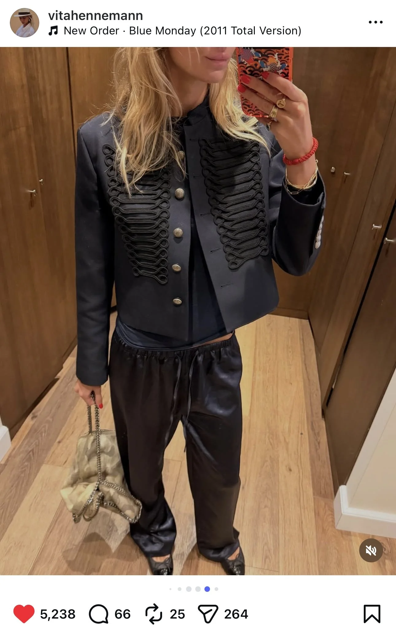 Vita Hennemann Instagram Account