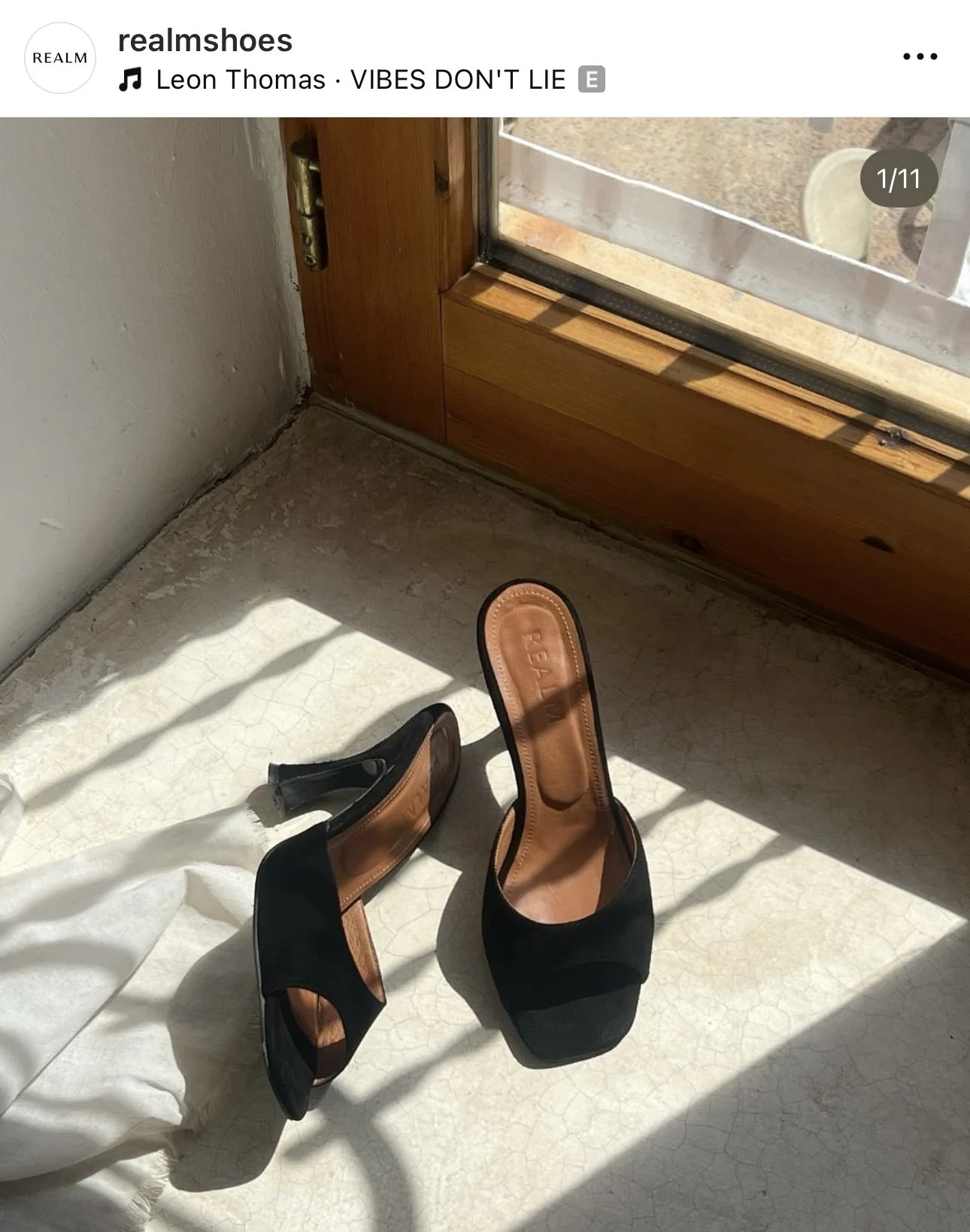Realm Shoes