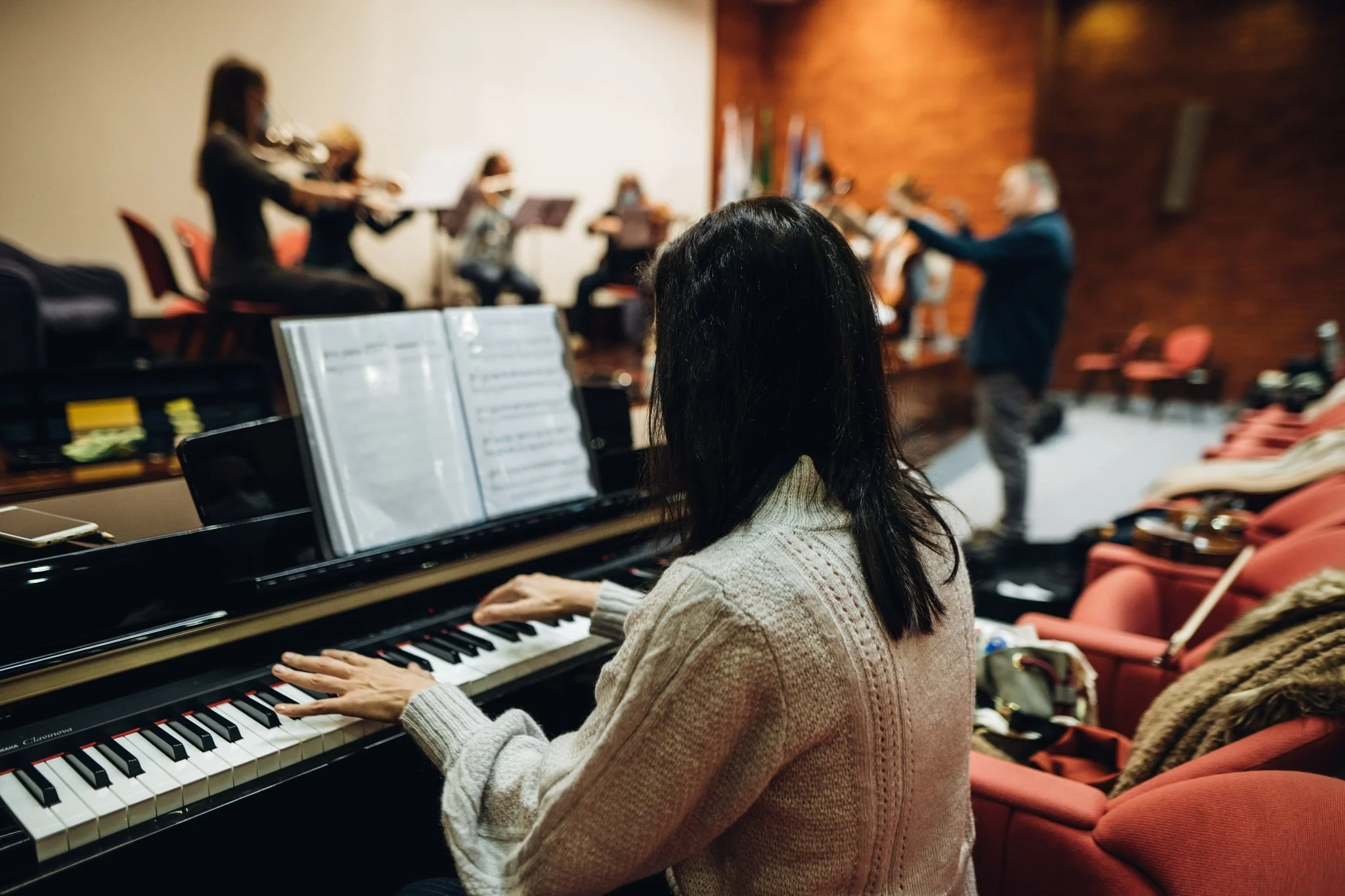 "Prescrição Musical, a receita tocada por profissionais de saúde para os curar (e a quem os ouve)"
Mariana Durães (texto) e Teresa Pacheco Miranda (fotos e vídeo)
7 de Dezembro de 2021