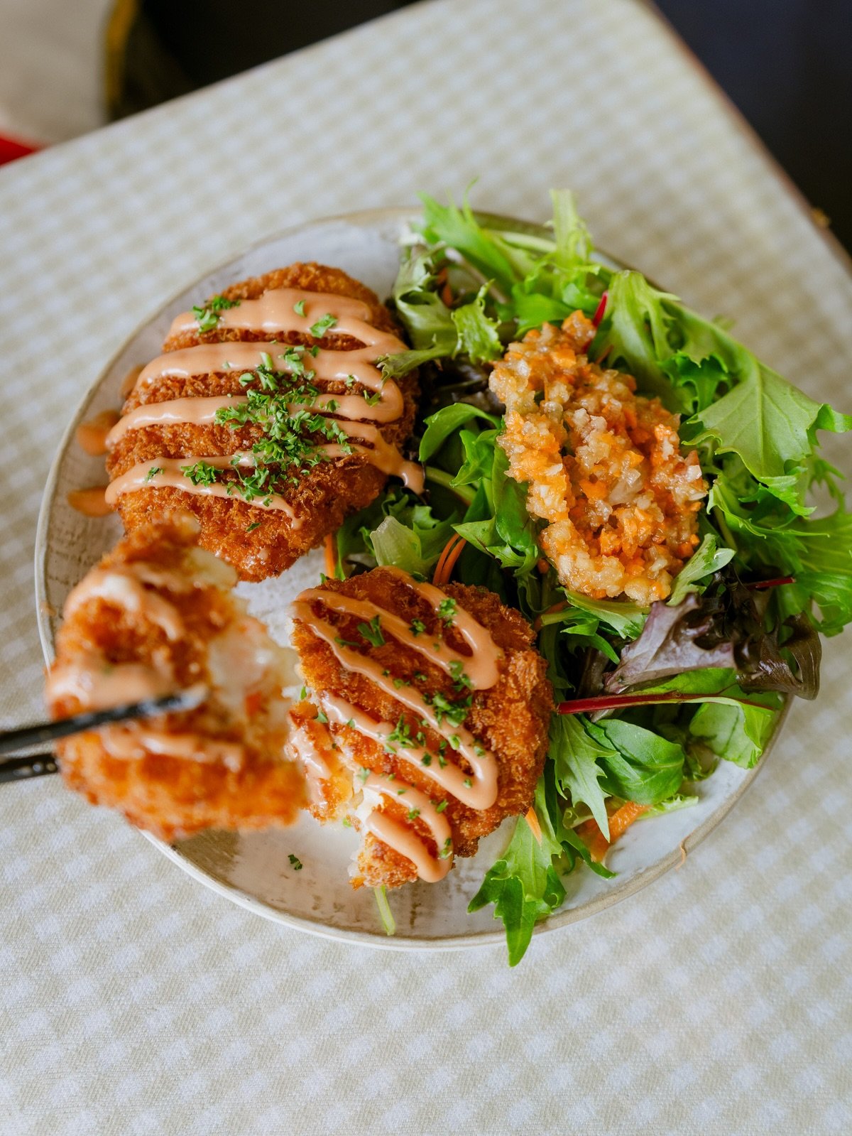 Side dishes 🌞
They might be called &ldquo;sides&rdquo;...
but they hold just as much care as everything else on the menu ♡

Good for adding something extra to your meal, perfect for sharing at the table, or just right on their own when you&rsquo;re 