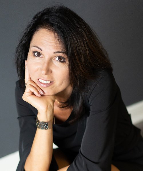 Cmieuxà2 - Agence de rencontres en Suisse - Manuela