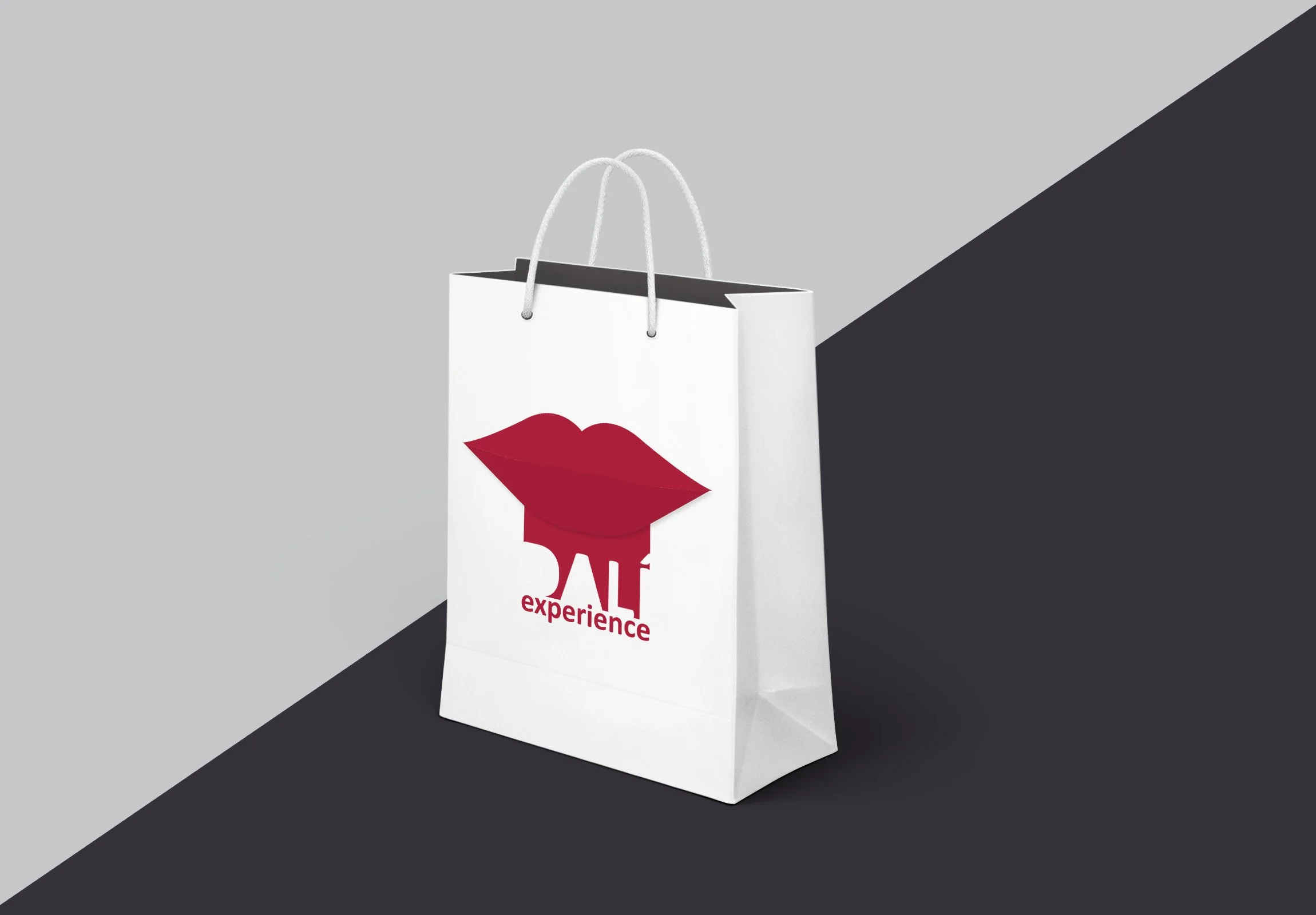 Shopping Bag bianca labbra.jpg