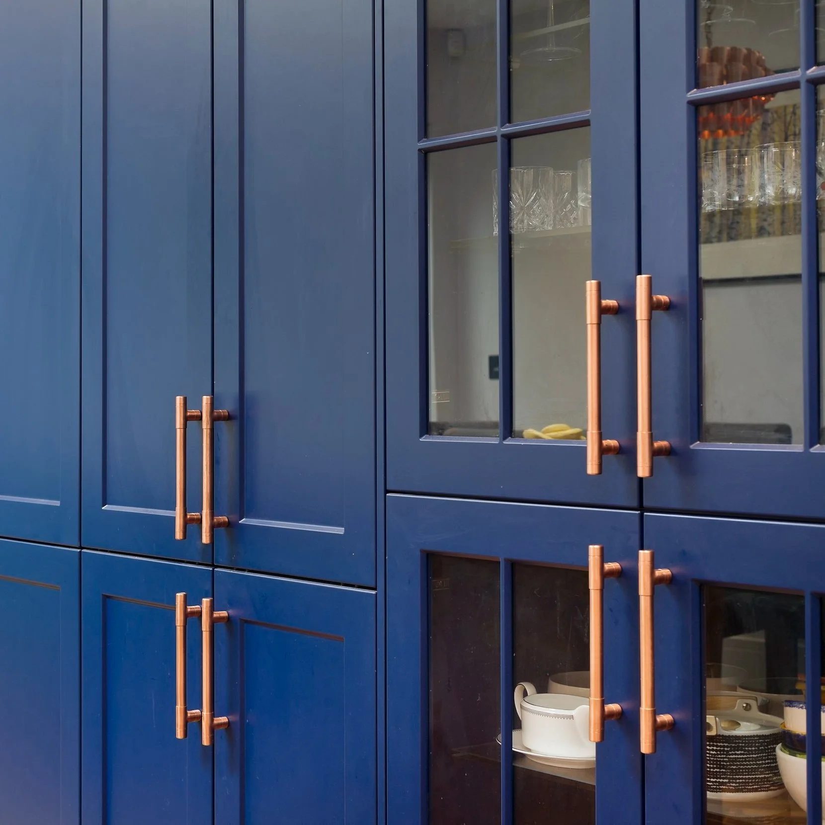 Bespoke T-bar handles