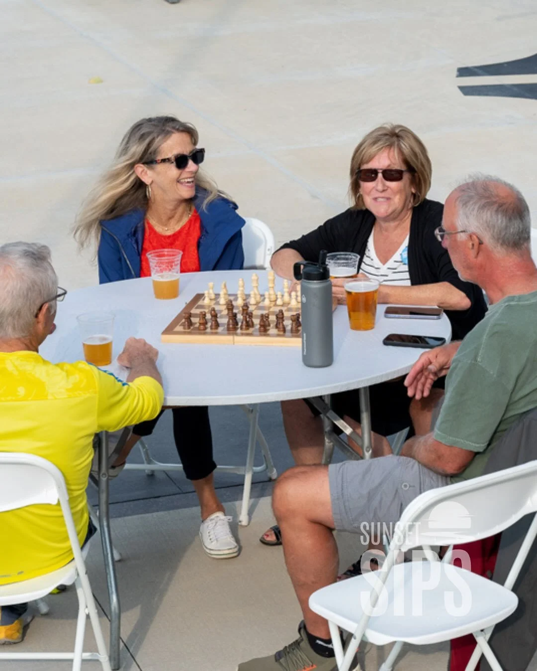 🌅 Sunset Sips returns tonight with live music, lawn &amp; tabletop games, creative giveaways, &amp; golden hour vibes. The perfect way to end your day or start your night. Free to attend &amp; open to all.

 🍷 Drinks from @livingrootswine and @rohr