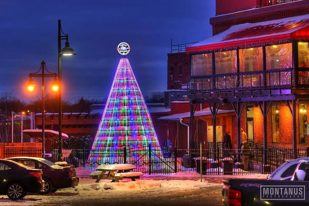 Genesee Brewery's iconic Keg Tree has been nominated for Best Christmas Tree in America by @Newsweek's Reader's Choice Awards!🎄

Show your support and cast your vote by November 18 at noon! Link in bio! ❤️