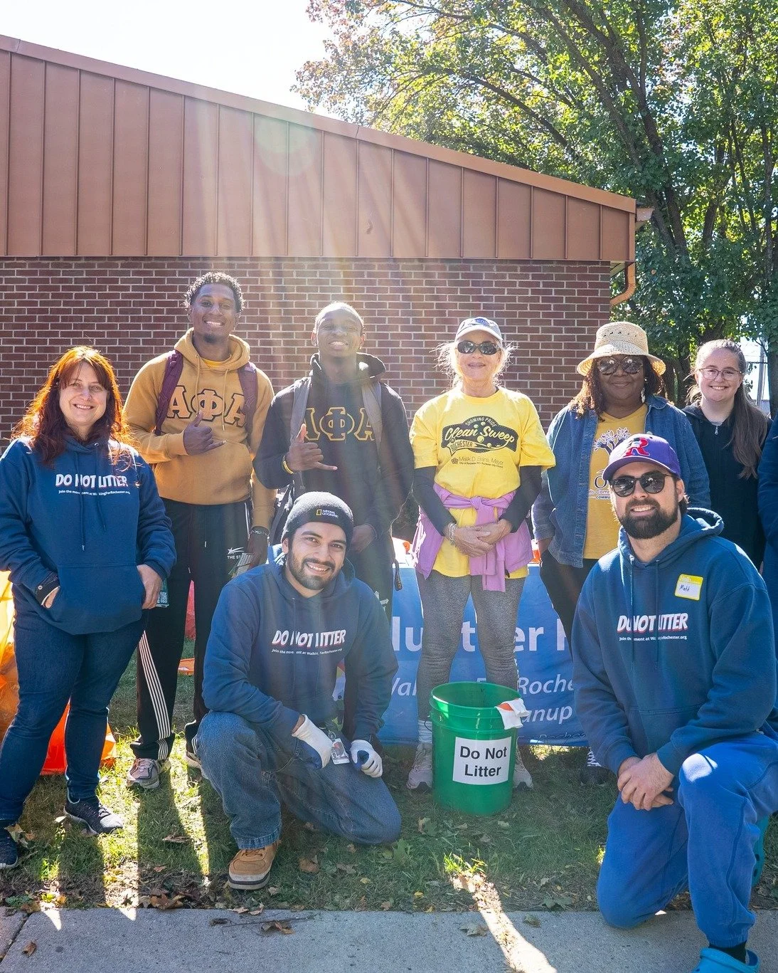Spring is in season! 💐
Rochester Downtown Development Corporation is partnering with @walkingforrochester this May for four Community Clean ups and we would love to have you as a volunteer! 

Equipment is provided, just bring yourself and meet us at