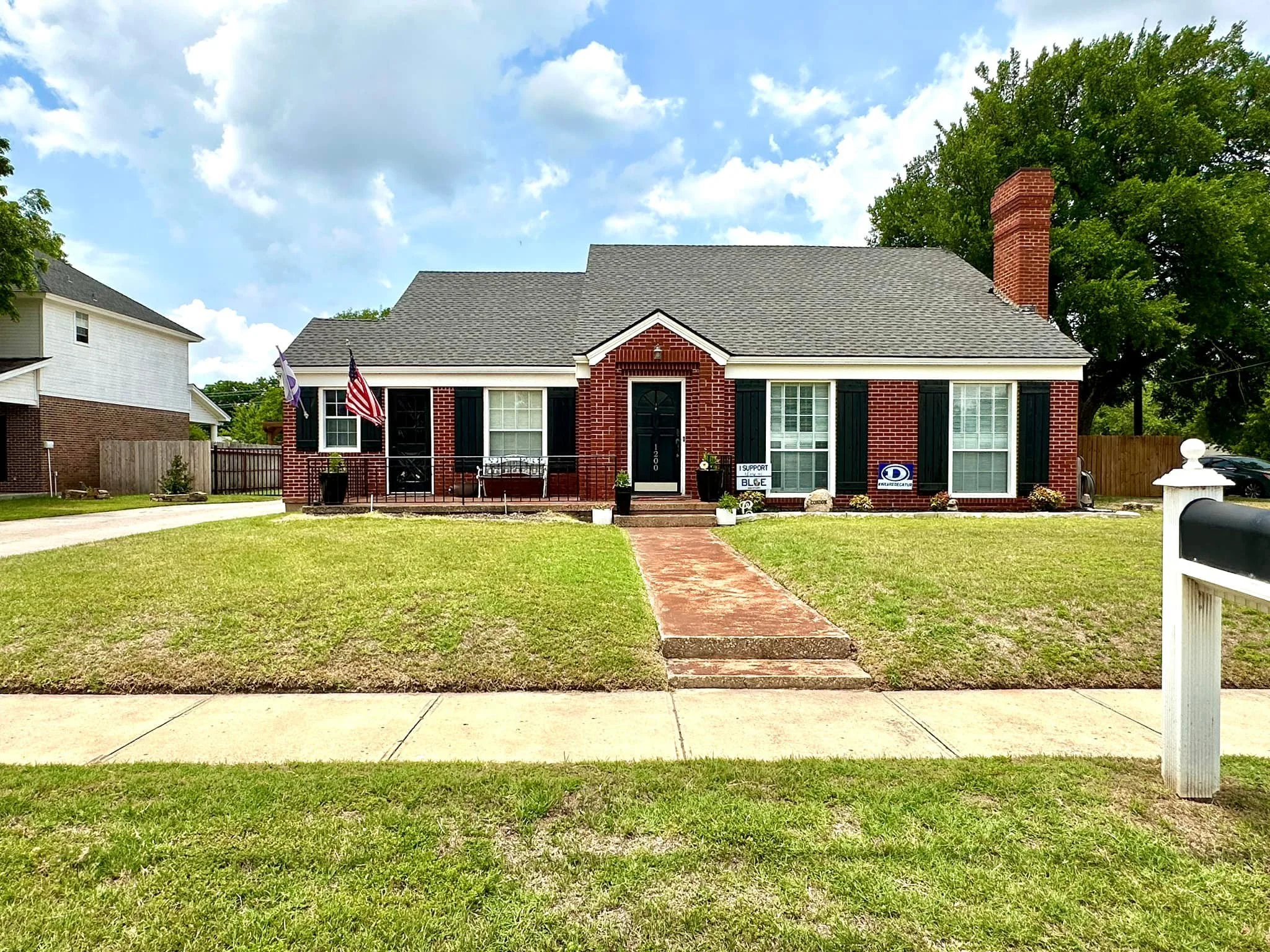 Open House today from 1pm-4pm at 1200 S College Avuenue in Decatur!!! Don&rsquo;t miss a chance to see this awesome home! It could be yours today!!!