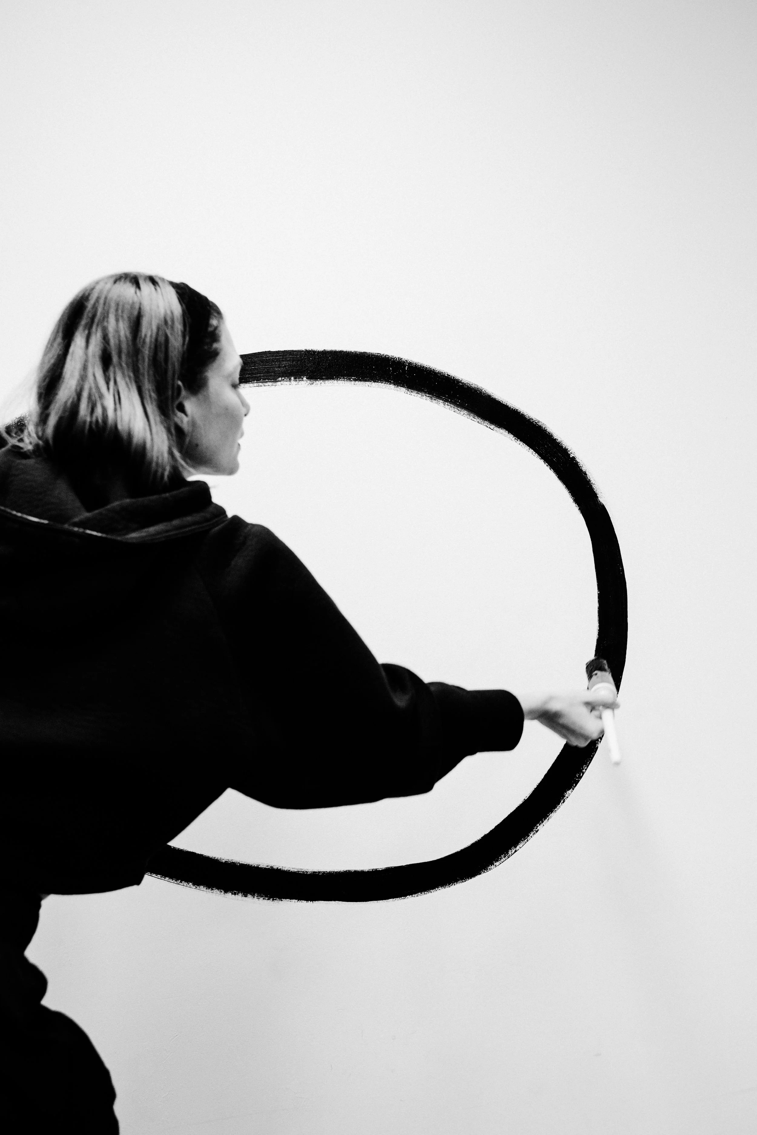 Over Time performance by Hegyi Dóri (Ohnody) & Jurák Bettina Rose at not allowed shows @notallowedshows 