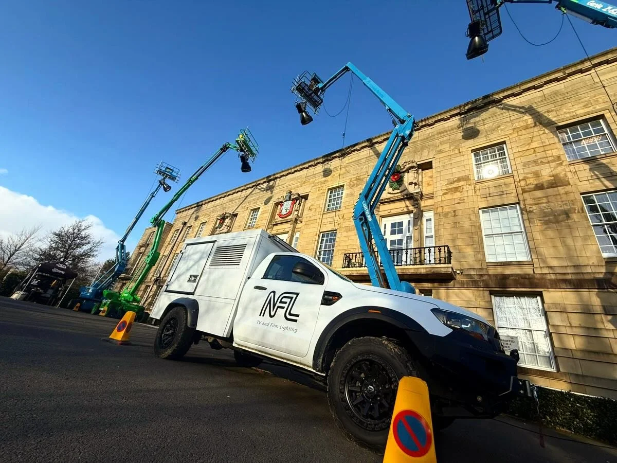 Our @nanlux_global  5000B&rsquo;s making light work of this setup, punching clean through the third floor and paired with the NL70 parallel beam attachment for maximum output and control.

Gaffer: @onlyf_lags  Best Boy: @turbold28 

From commercials 