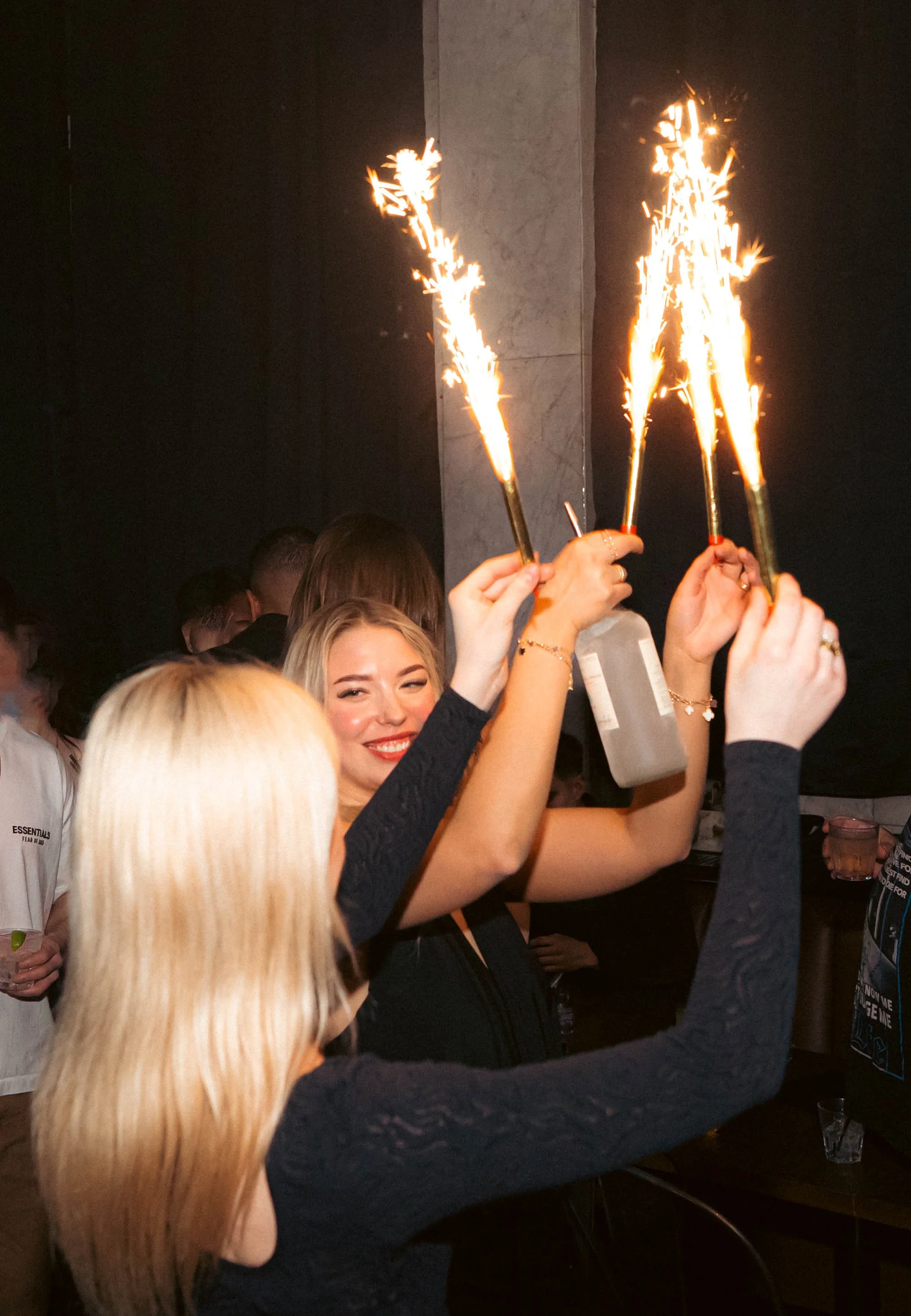 Winnipeg Nightlife, Best clubs in winnipeg, best bars in winnipeg, winnipeg events