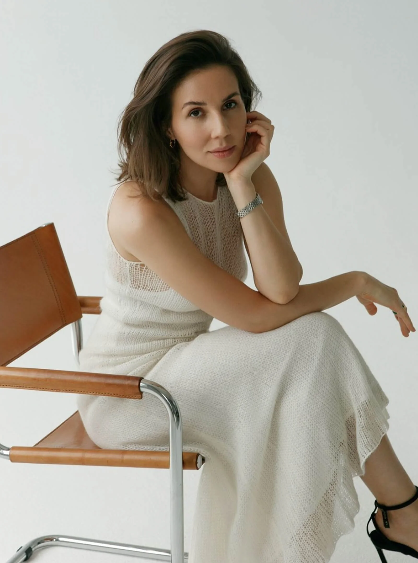 Aiya Lisova portrait in studio