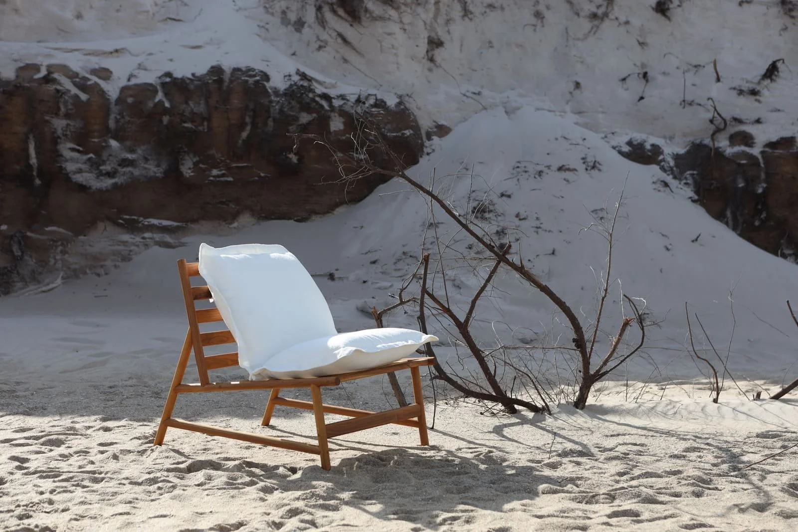 Textile architecture installation in Milan design exhibition