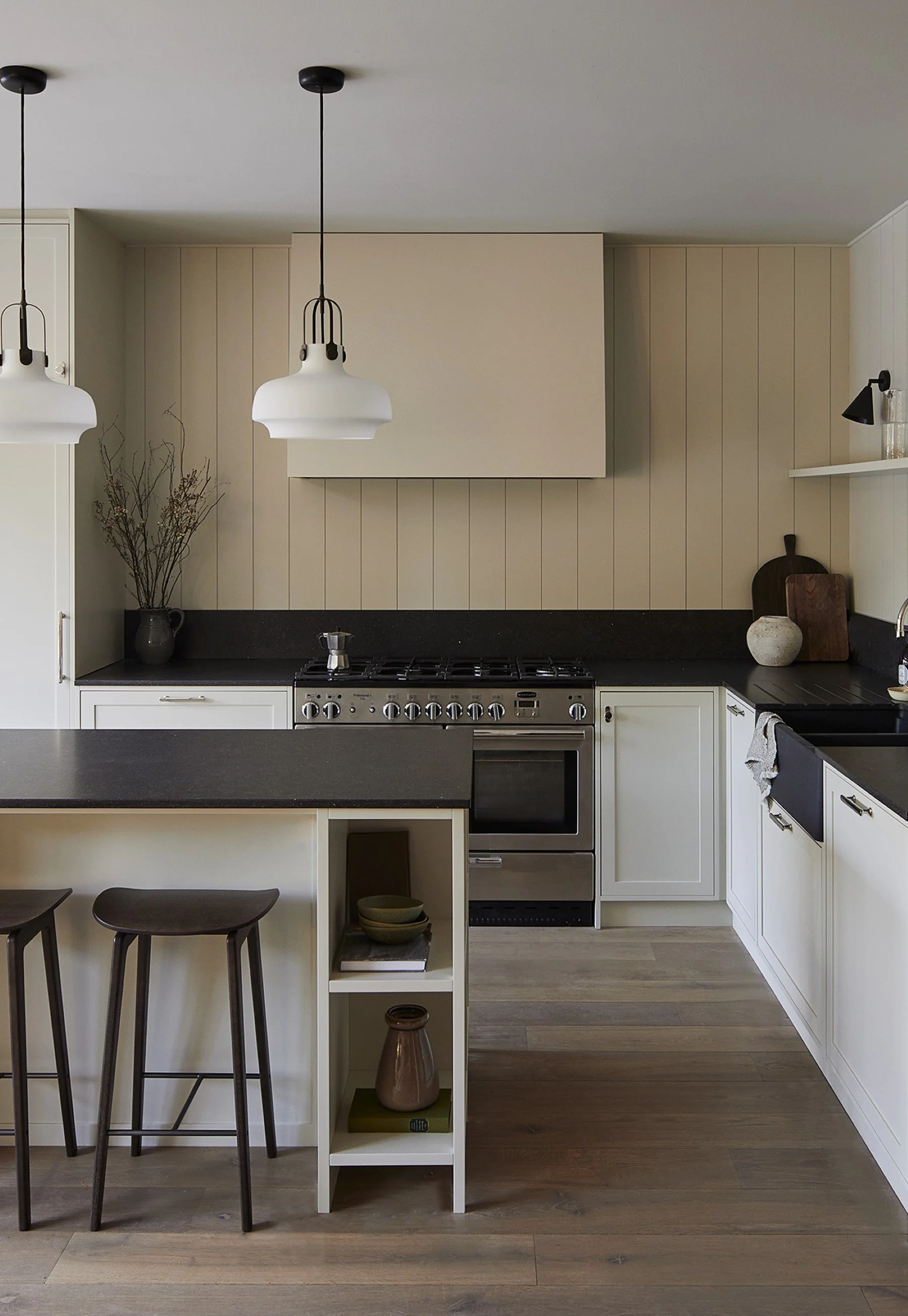 kew residence kitchen.jpg