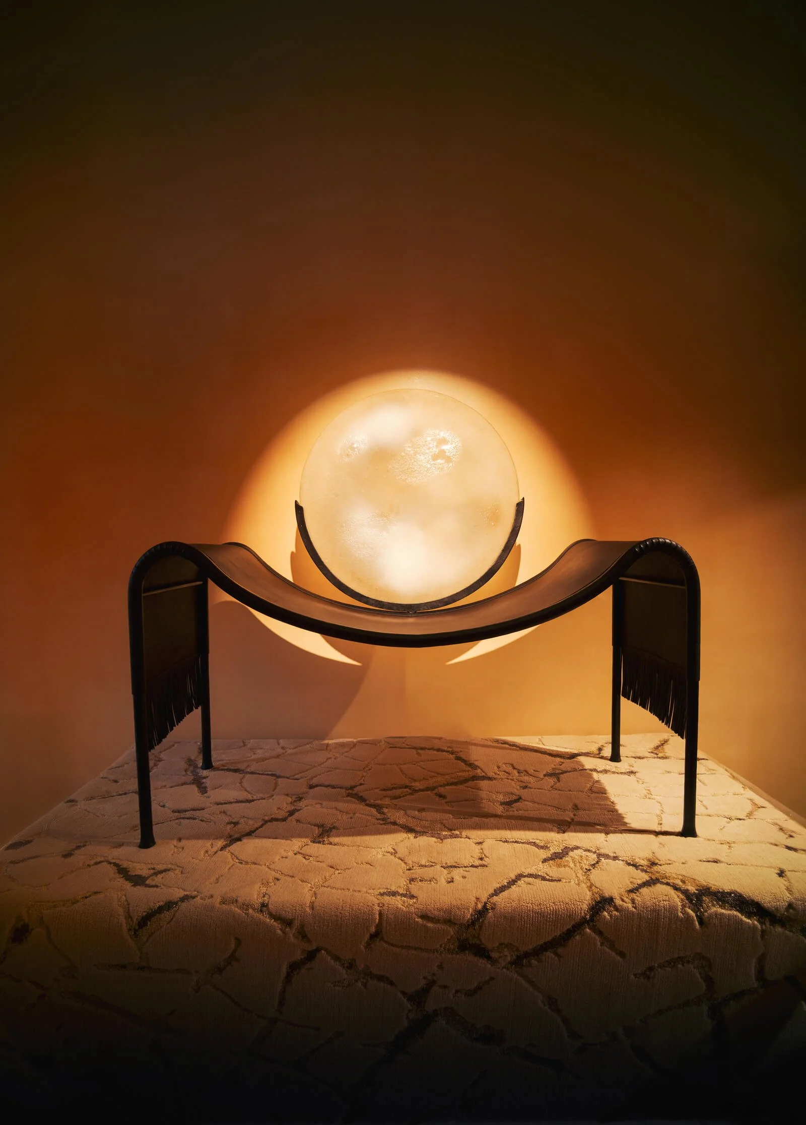Atelier Munaé: Handcrafted Objects Shaped by Lunar Cycles and the Poetry of Twilight