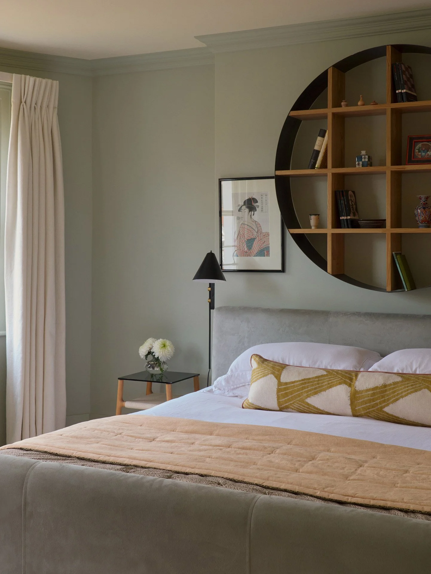 Phiber-interiors-Westbourne-Grove-Guest-Bedroom-4.jpg