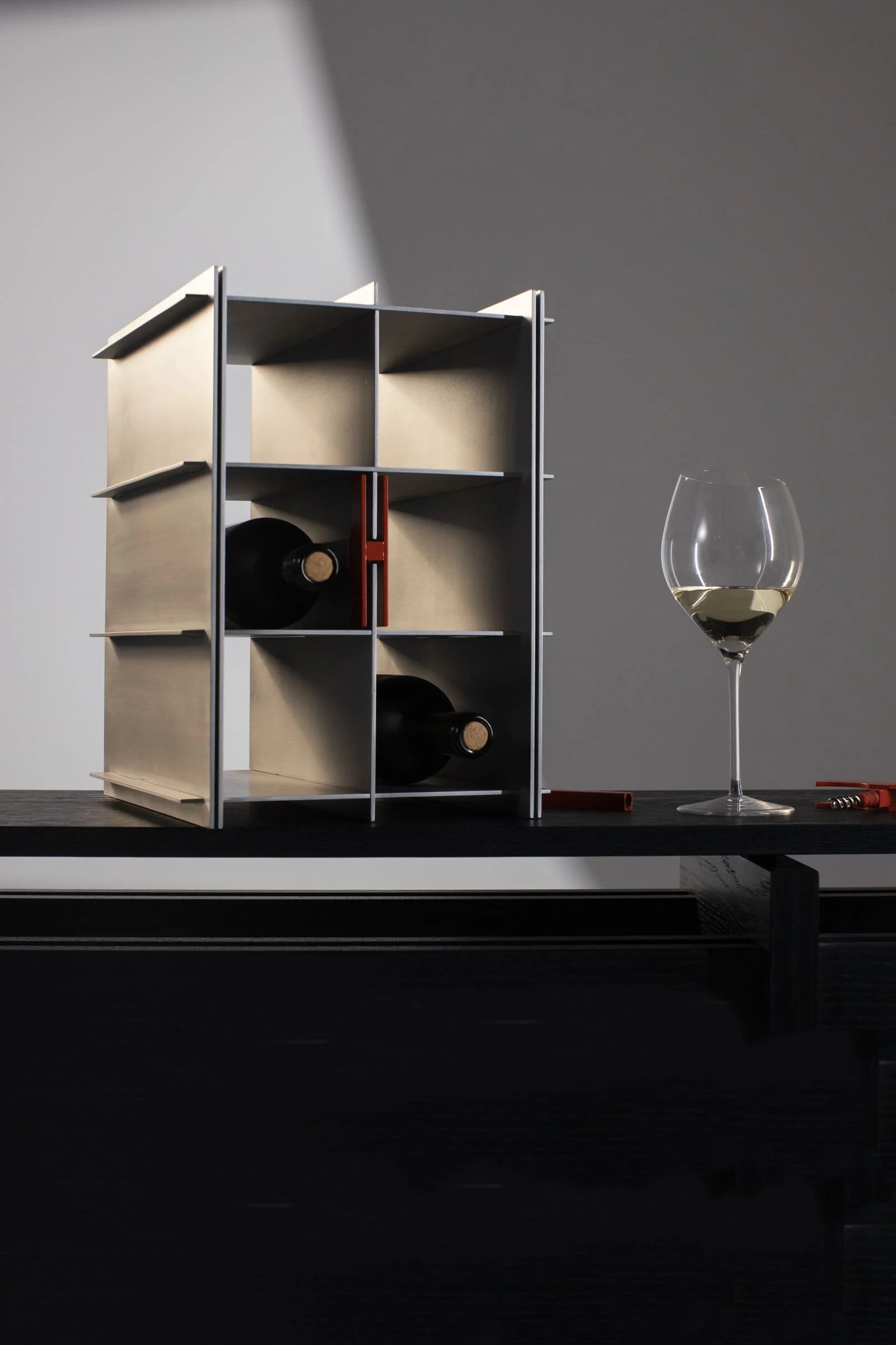 yet-studio-core-cabinet-01.jpg