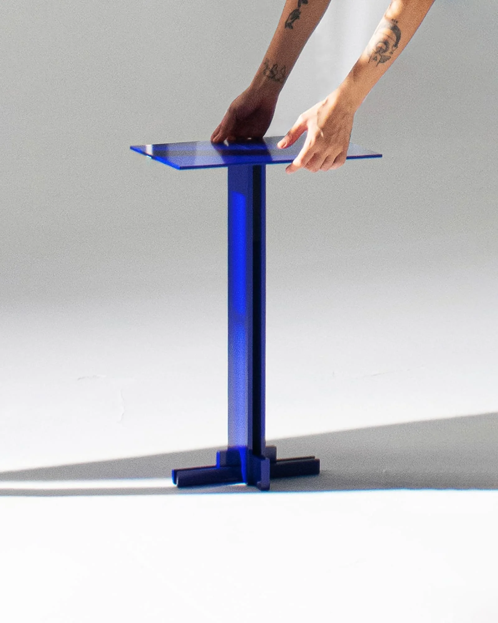 yet-studio-apex-table-04-photographer-tuğçe-seçen.jpg