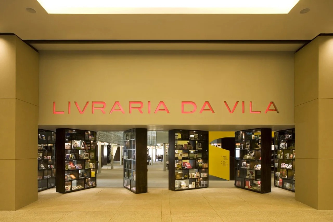 Interior of Livraria da Vila bookstore in São Paulo with shelves of art, architecture, and design books.