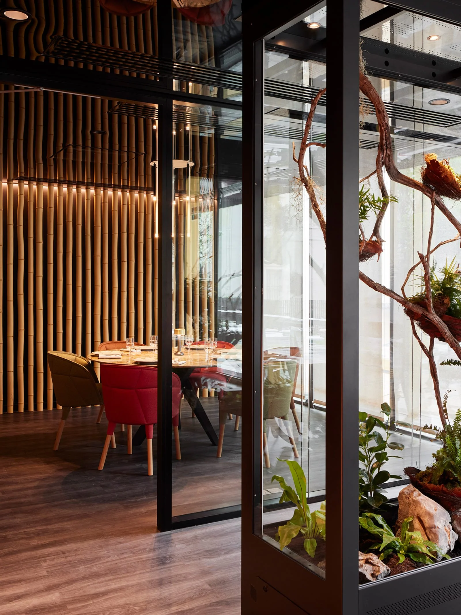 Kwerk Saint-Honoré workplace in Paris designed by Albert Angel