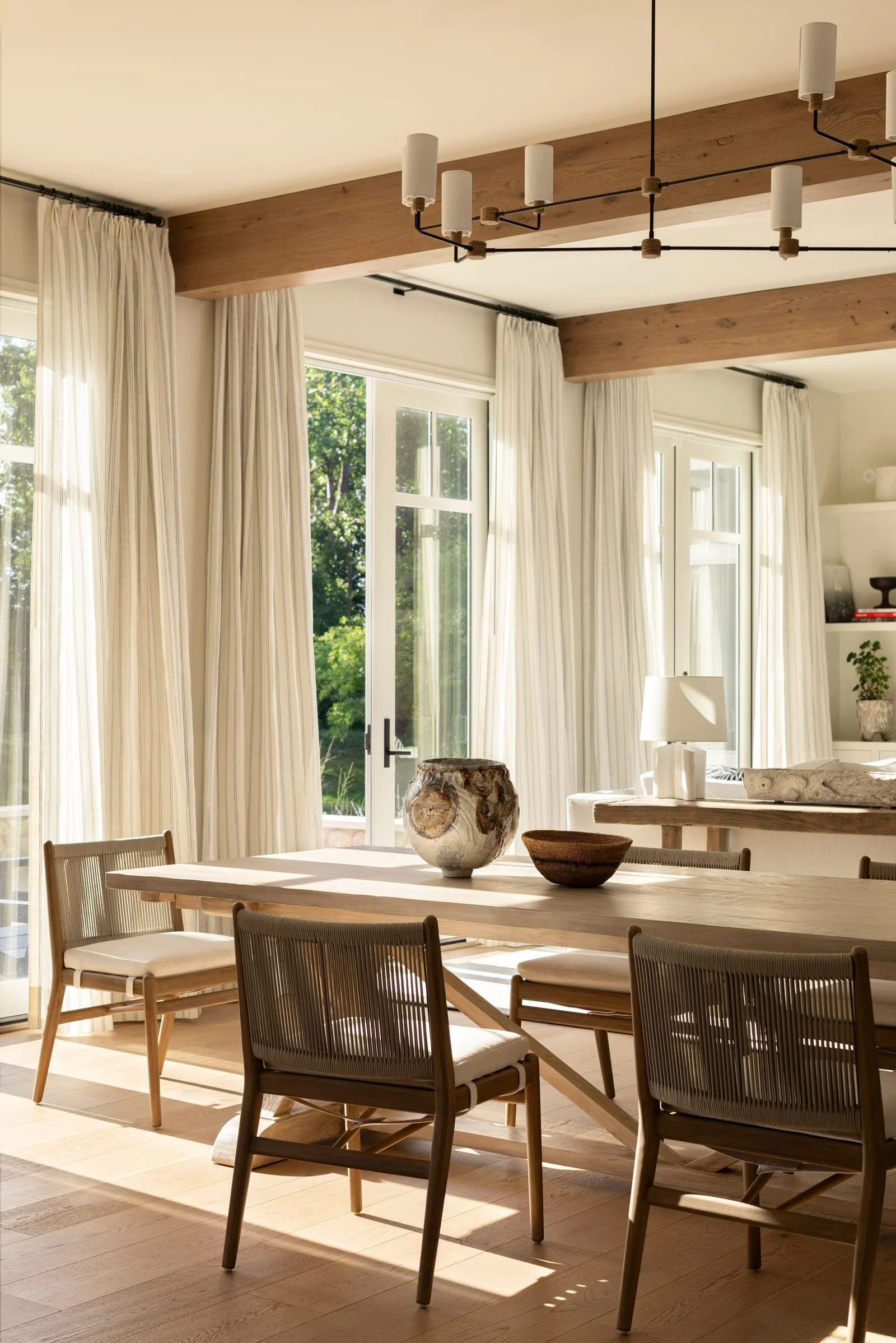 Neutral living room interior by Andrea Goldman Design