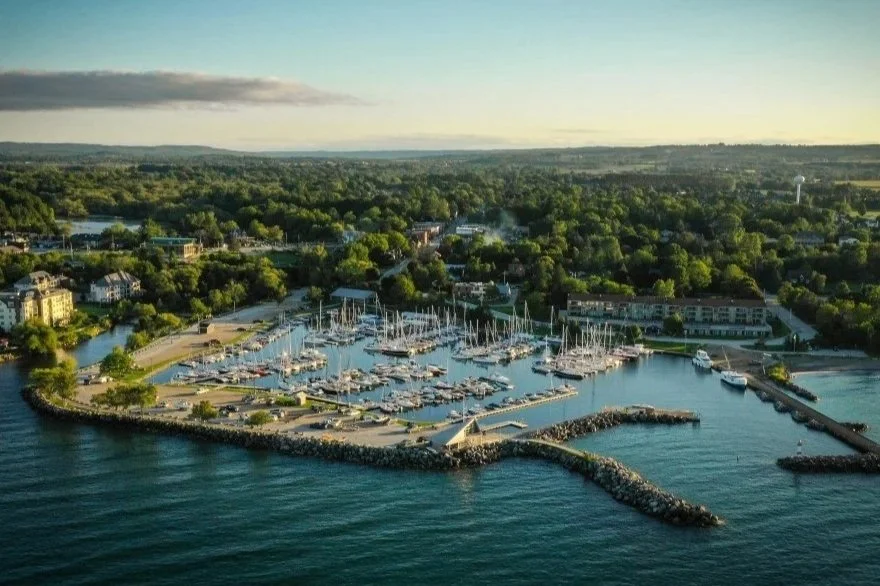Thornbury Ontario nature escape and scenic landscape near Toronto