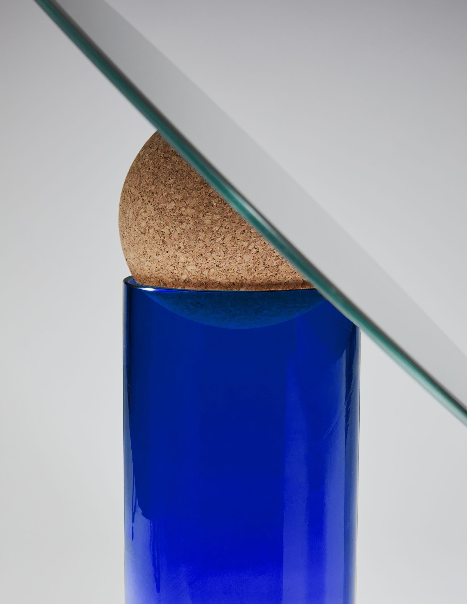 Astra 34 Cobalt Table mirror by Clémence Birot - Designeers