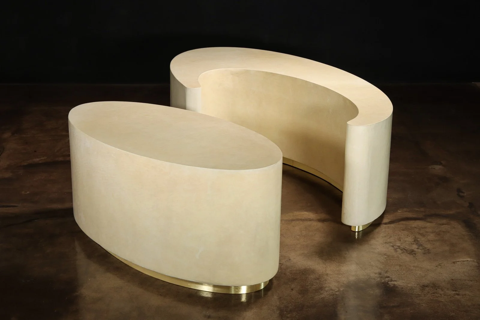 Cadenza Table by Costantini 05.jpg