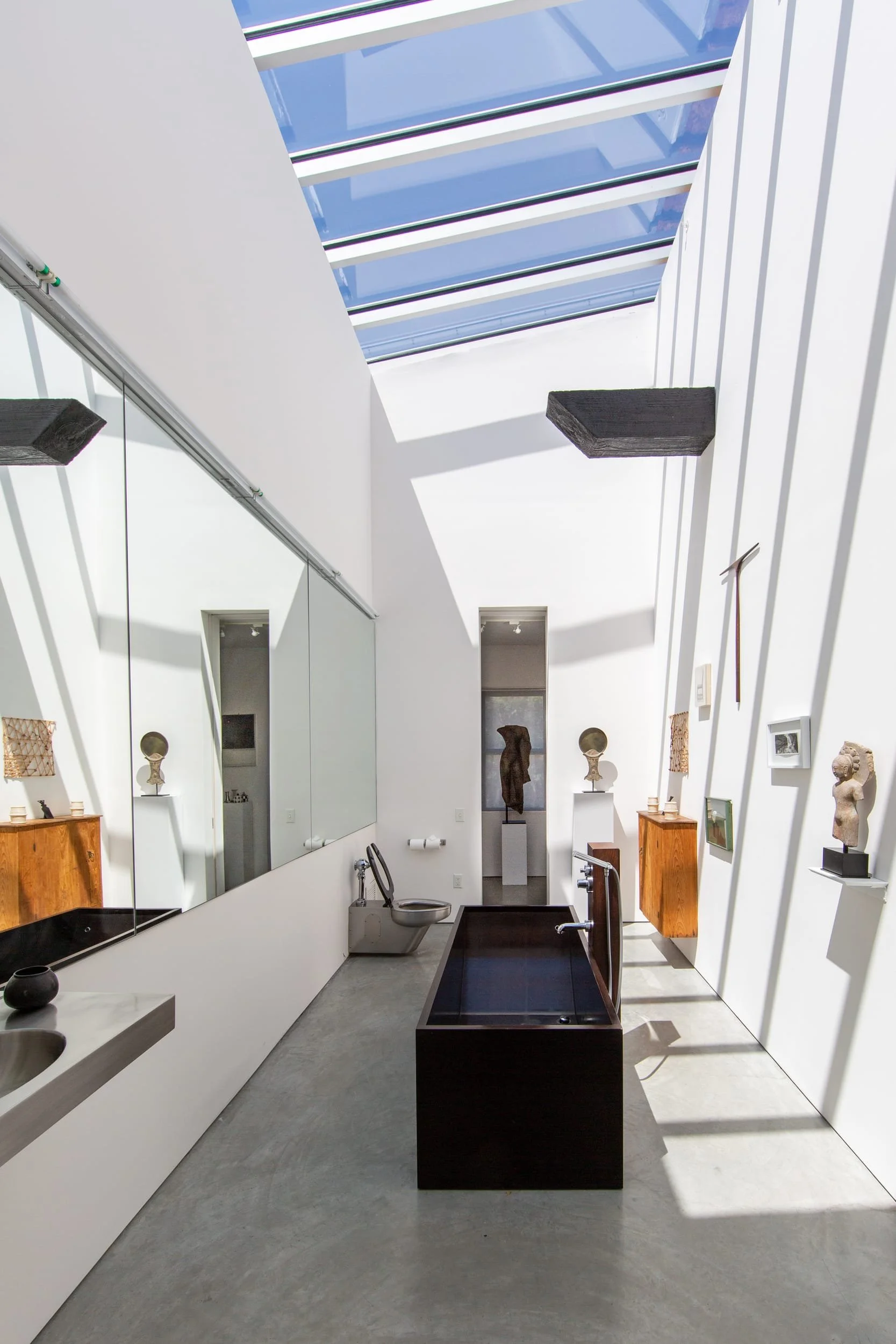 NOMAD Hamptons 2026 — boutique collectible design fair at the Watermill Center, New York