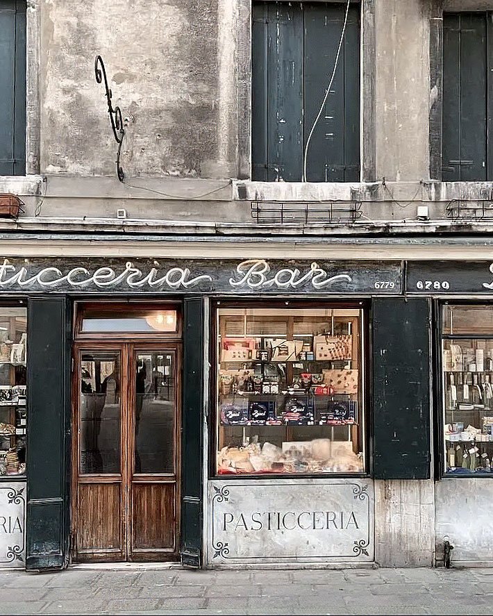 Historic Venetian café interior at Rosa Salva pastry shop in Venice