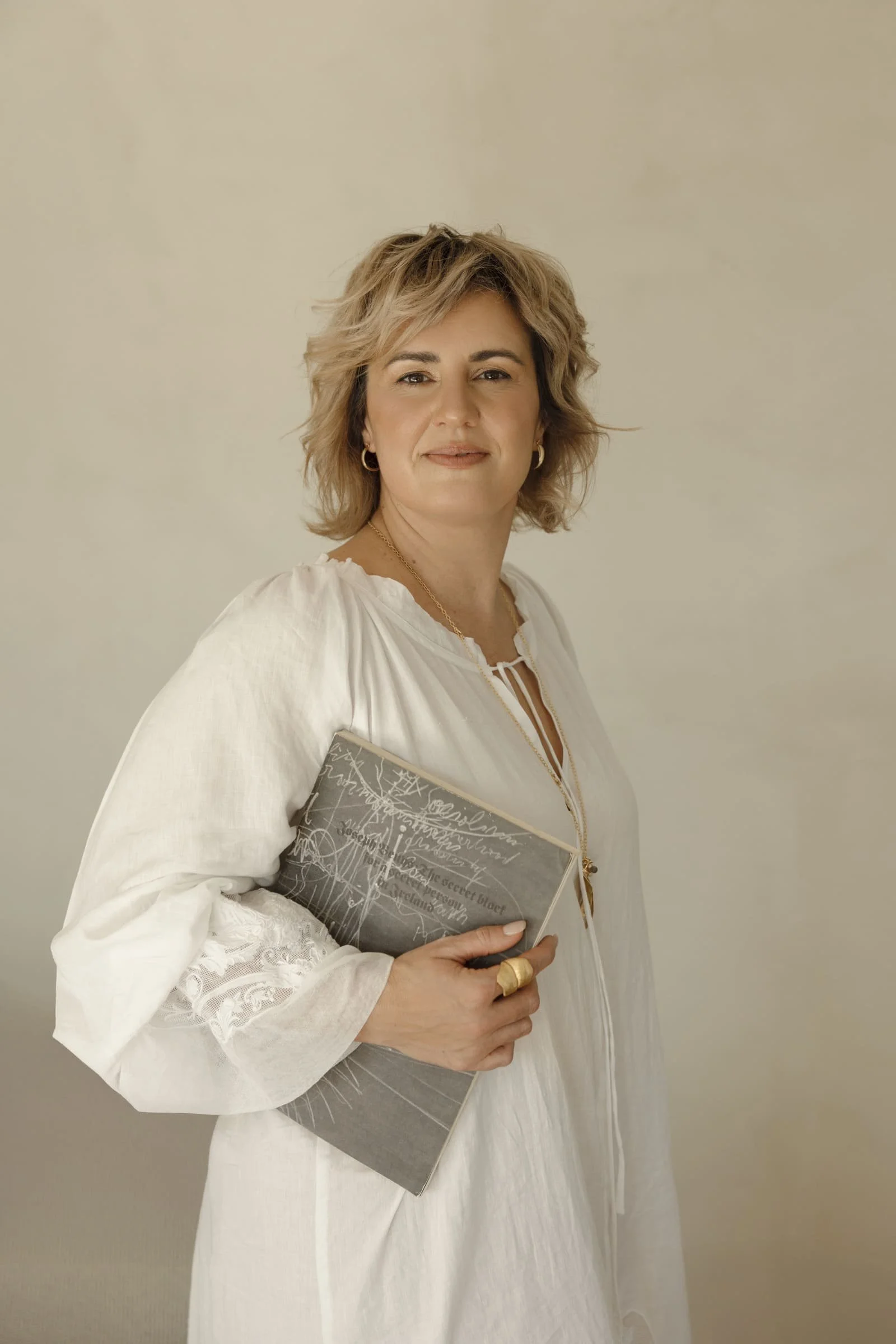 Profile image of Valeria Viollaz, founder of VV Interior Home