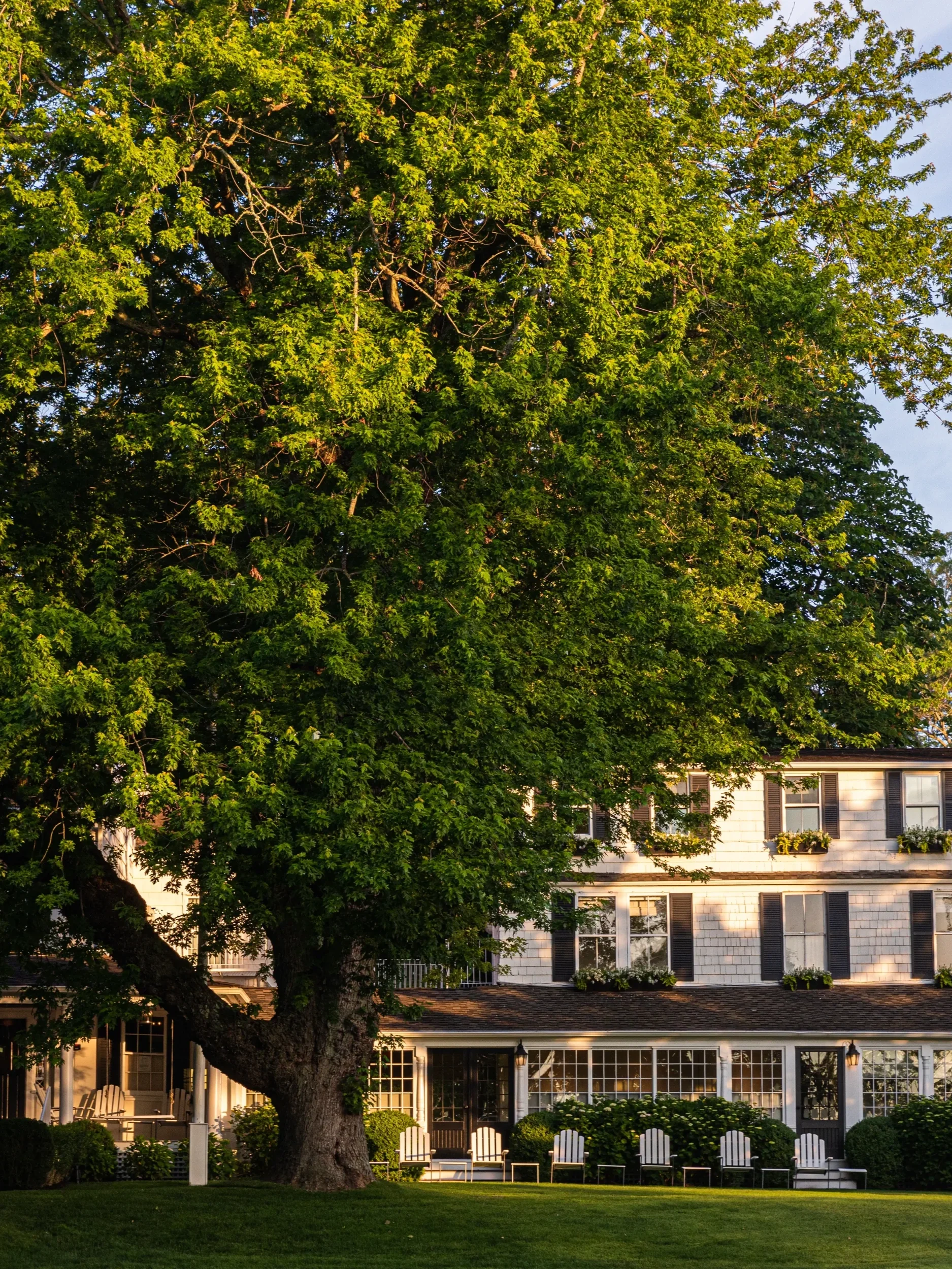 Exteriors of The Maidstone restaurant and inn in East Hampton