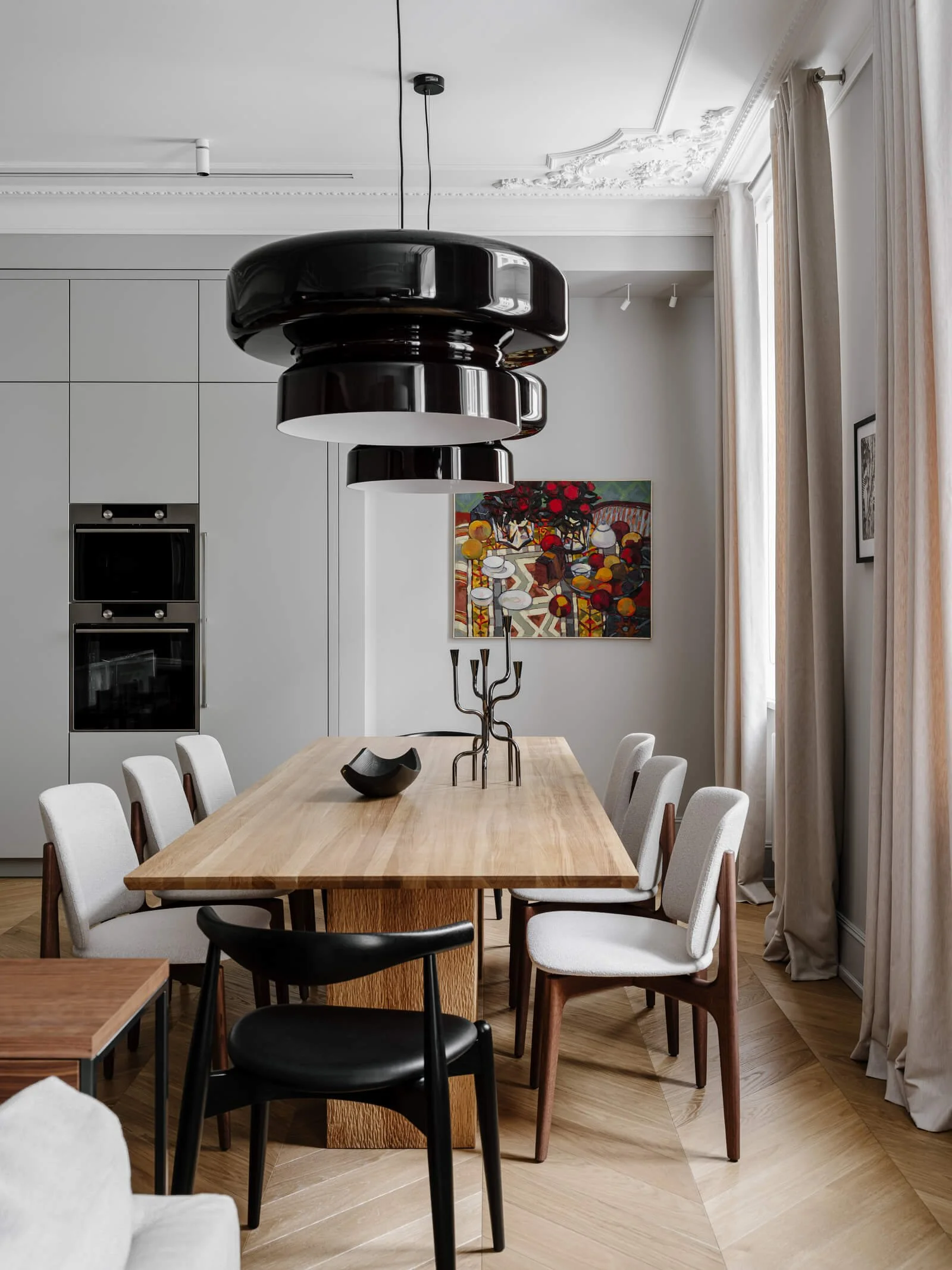 Layered living area by AIYA Bureau