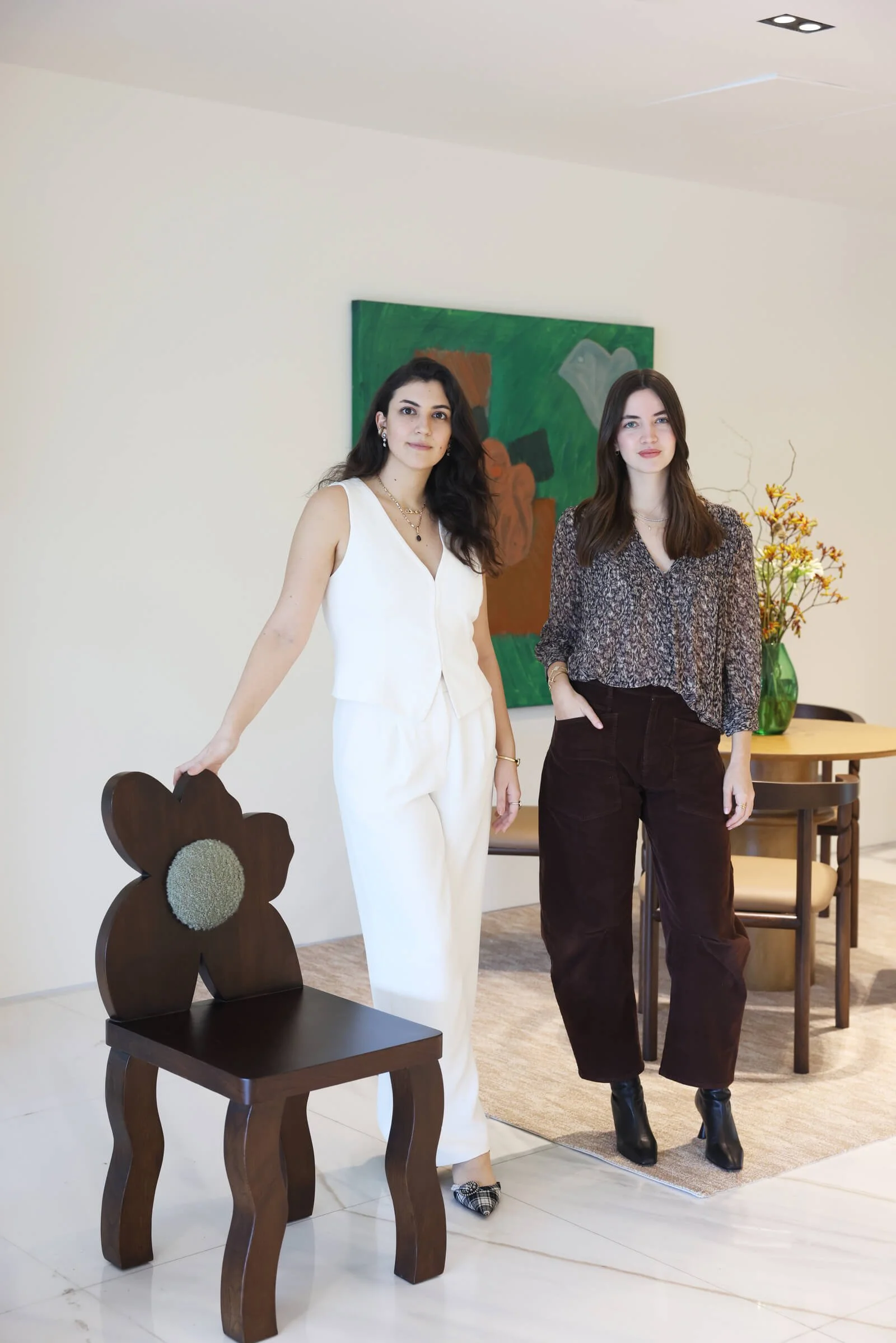 Portrait of Deya founders Defne Arıkoğlu and Yasmin Karamolla