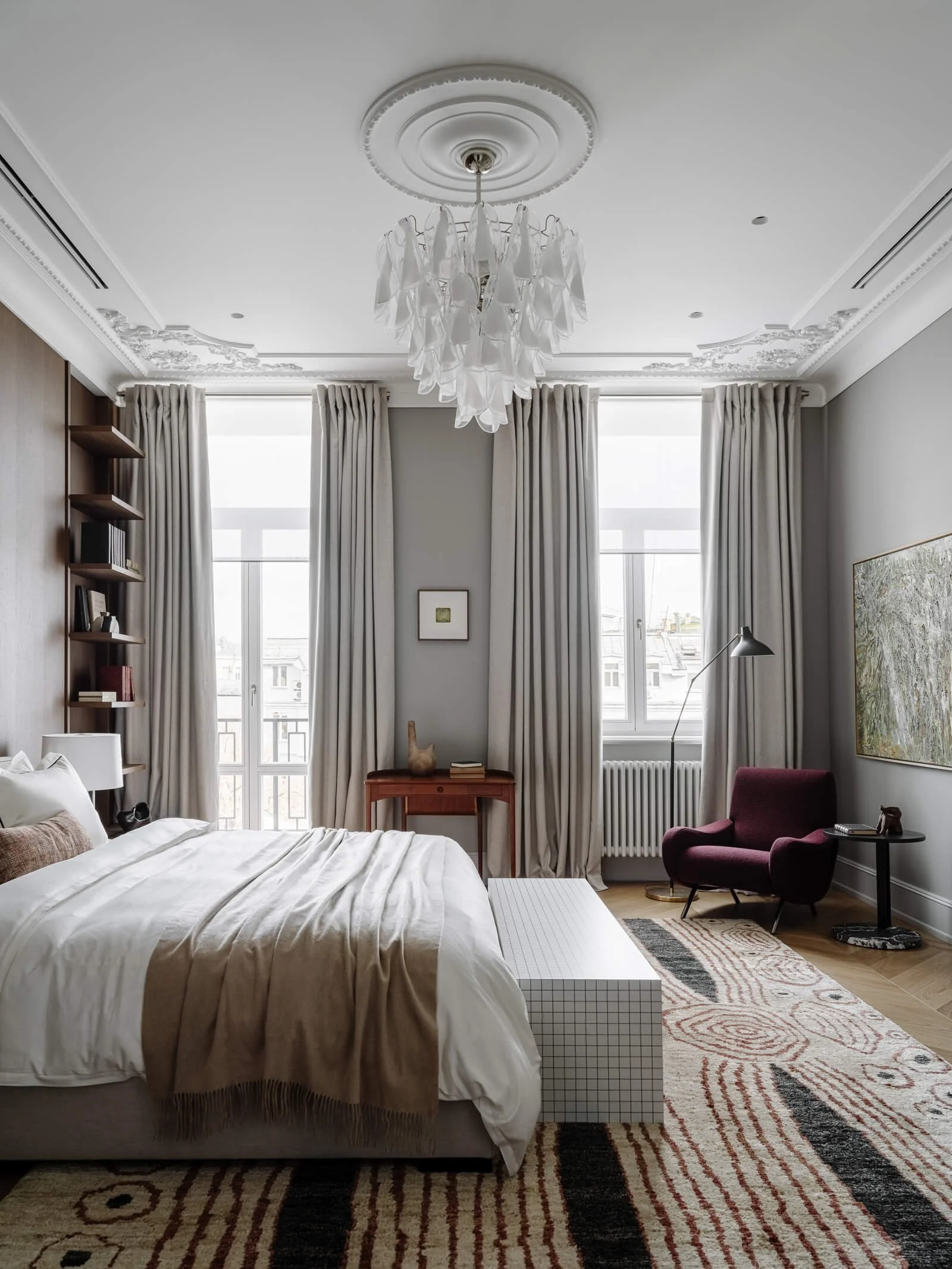 Sculptural lighting in contemporary interior