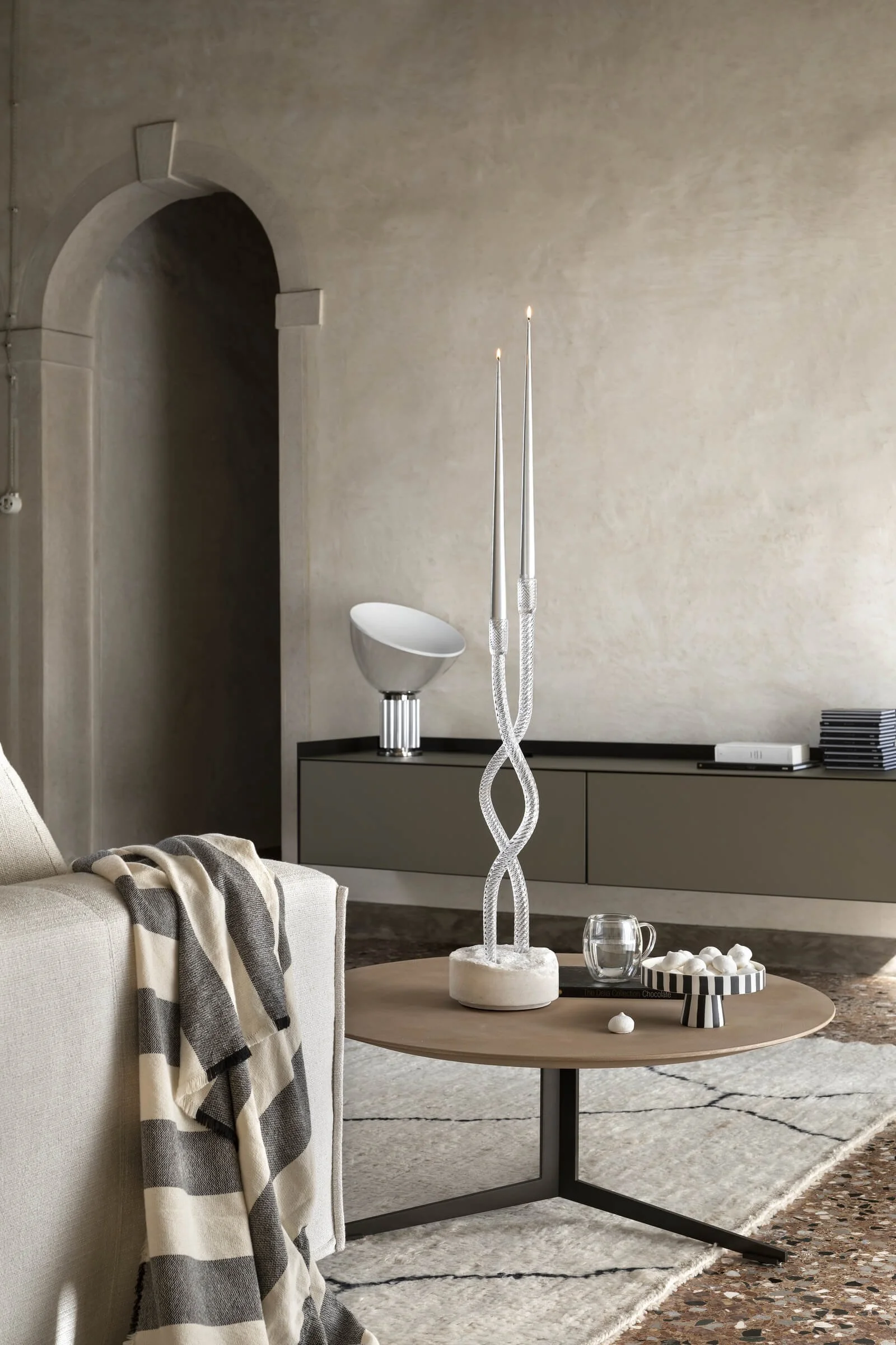 Aina Kari candles made near Venice with local artisans