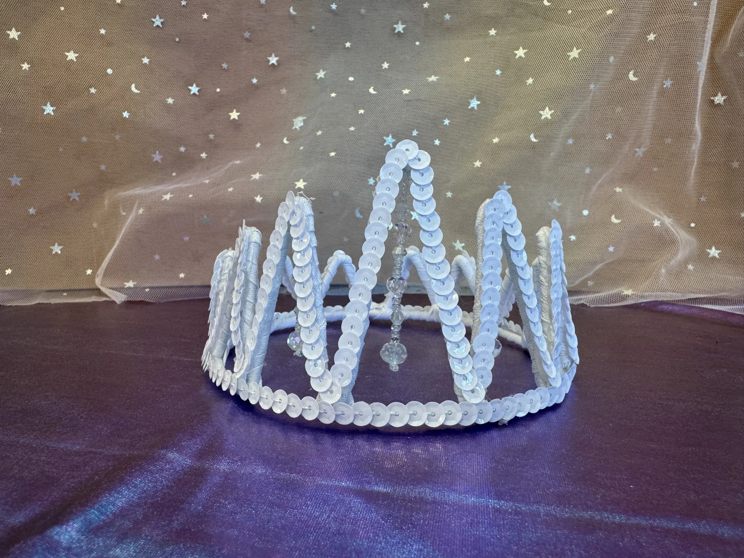 Crown with white milk sequin and clear crystals