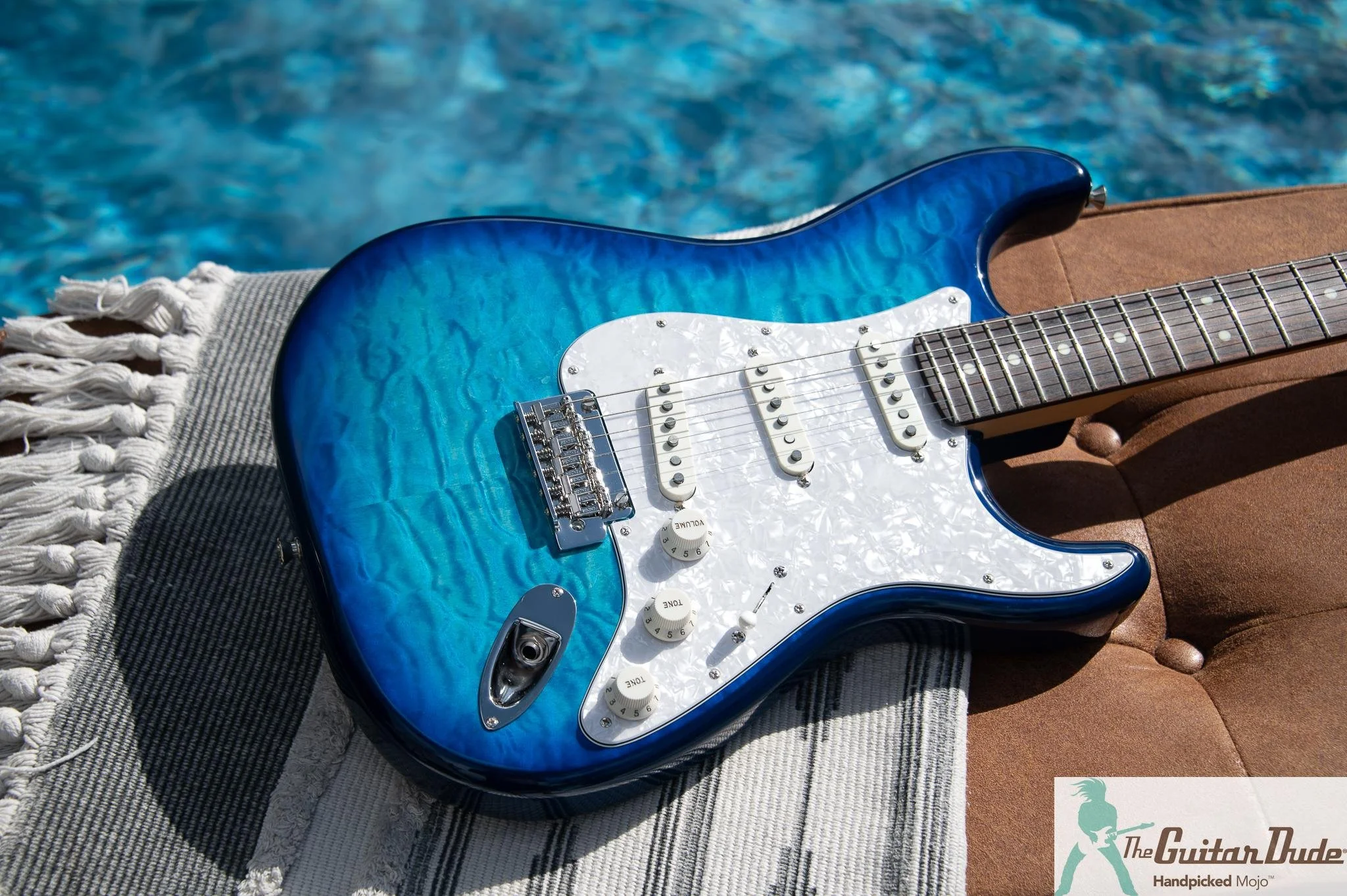 2026 Fender Made in Japan FSR Hybrid II Stratocaster HSS trans blue quilt, photo 4