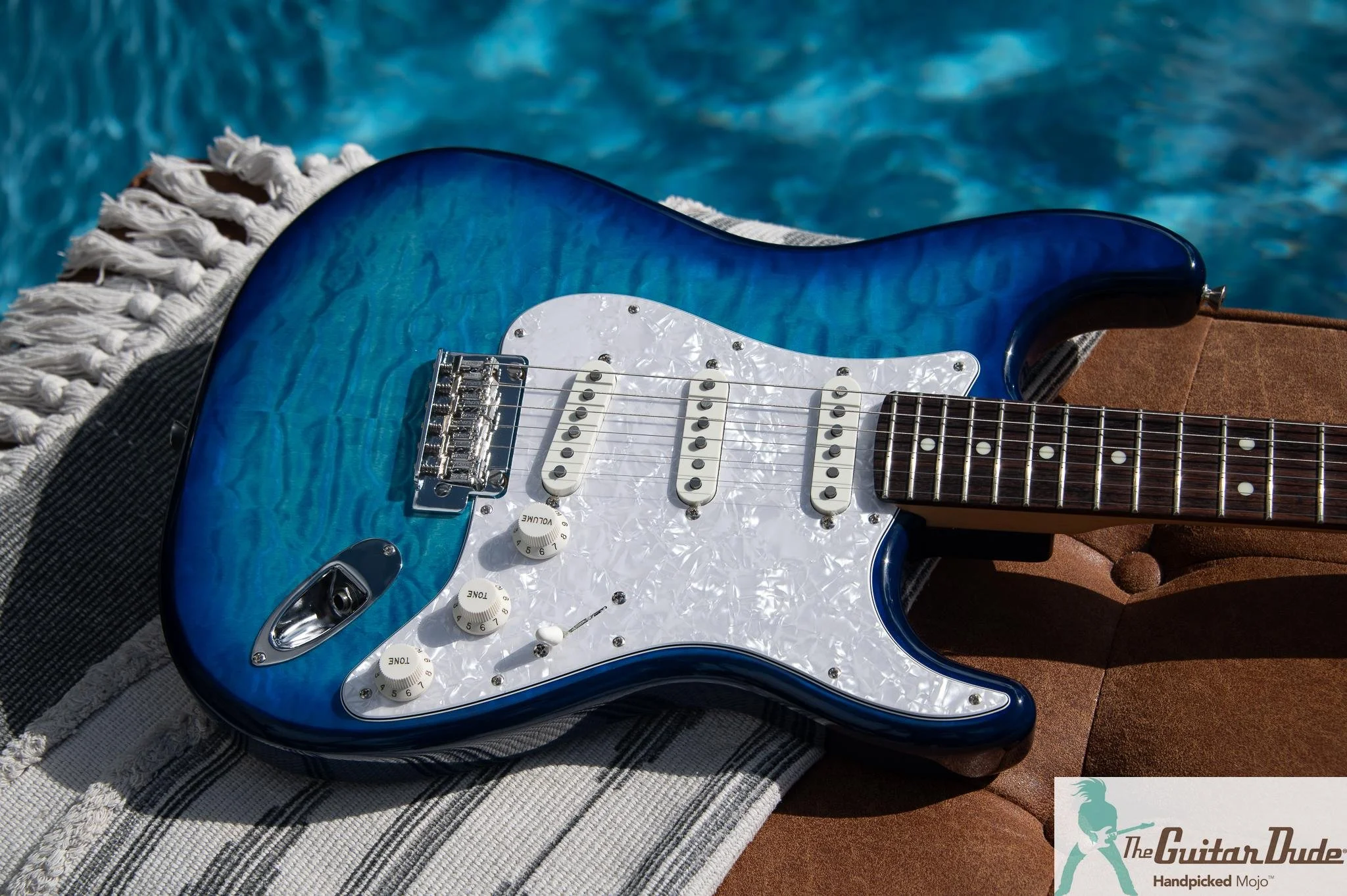 2026 Fender Made in Japan FSR Hybrid II Stratocaster HSS trans blue quilt, photo 6