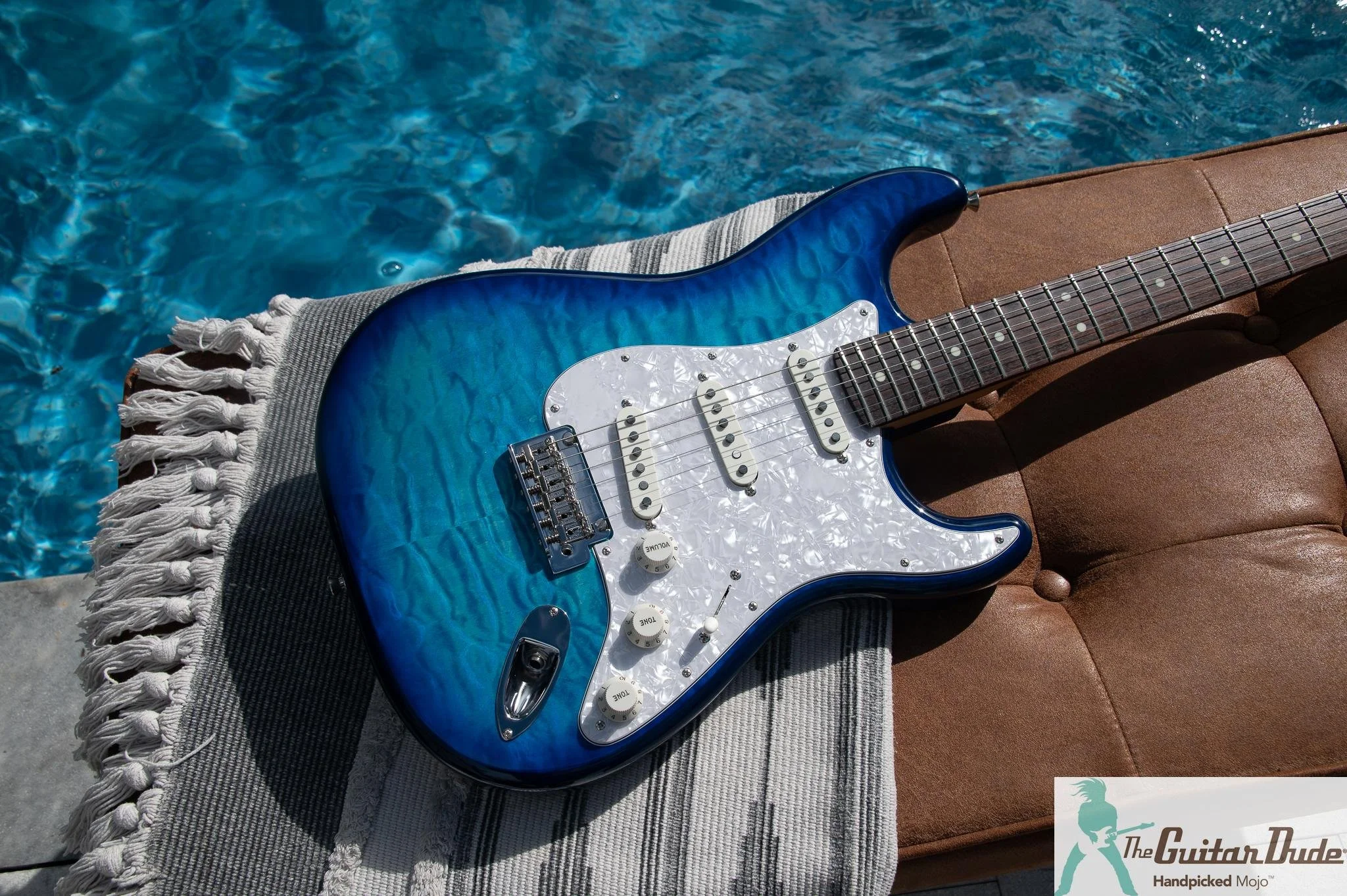 2026 Fender Made in Japan FSR Hybrid II Stratocaster HSS trans blue quilt, photo 8