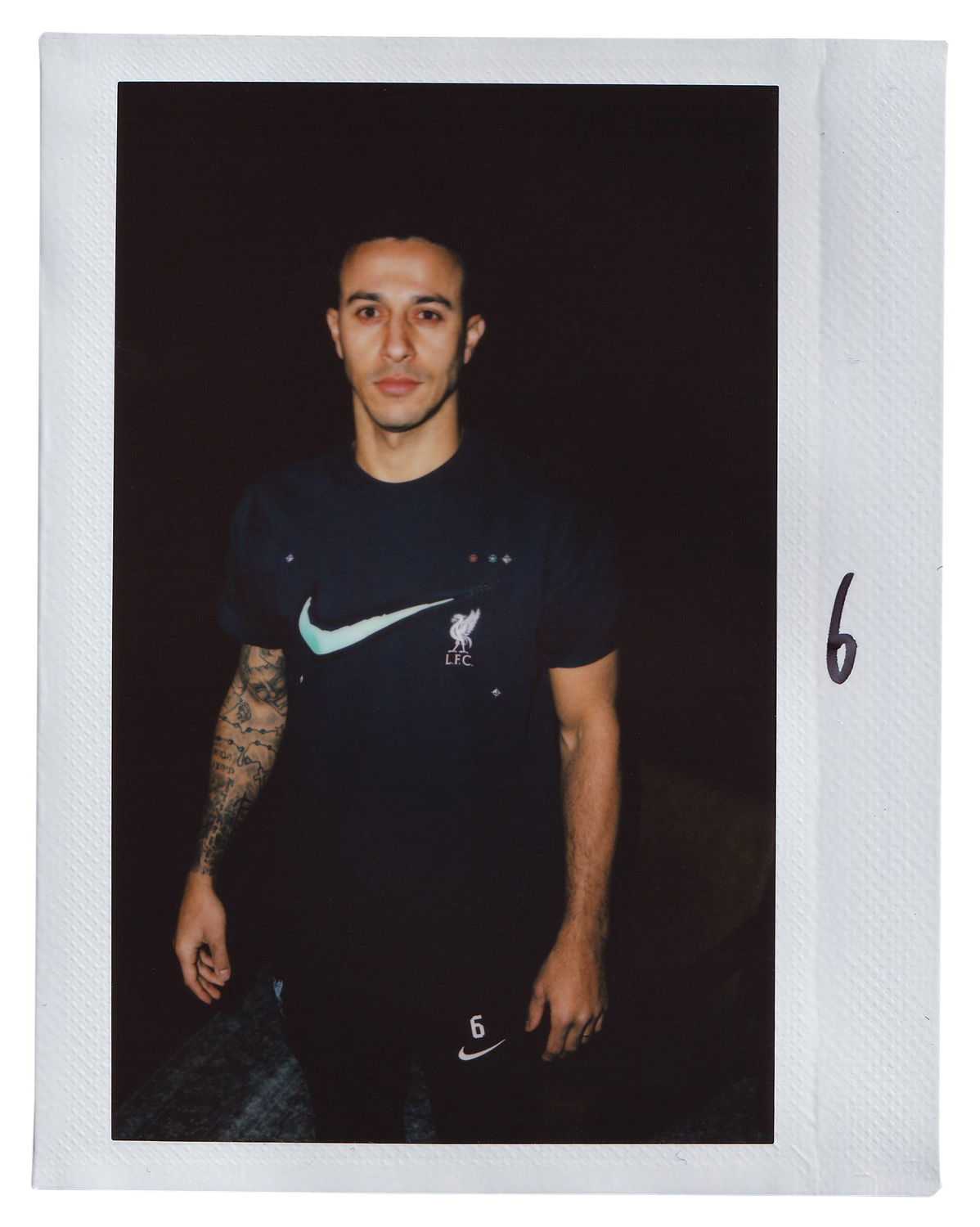Thiago Alcantara Polaroid Liverpool.png