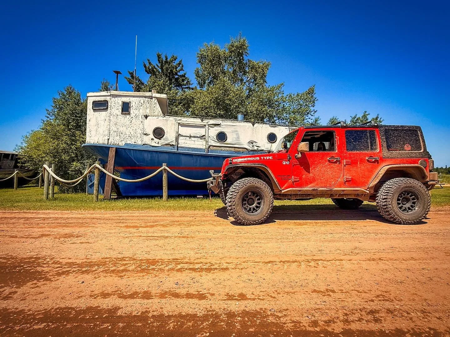 For Sideshot Thursday, another shot of some of the old fishing boats used on Lake Superior near Cornacopia, WI.  Wish there were more forest road options in Southern, WI. I&rsquo;m always eager to hit the trails and explore the wilderness!

🛠️ My Bu