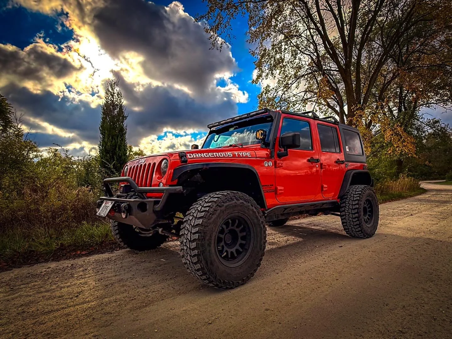 Well, it&rsquo;s always a bit strange watching the sunrise, and it&rsquo;s a bit beguiling, since it looks much warmer out than it actually is! But there&rsquo;s a unique joy in the air as Thanksgiving approaches. I hope you&rsquo;re soaking in the w