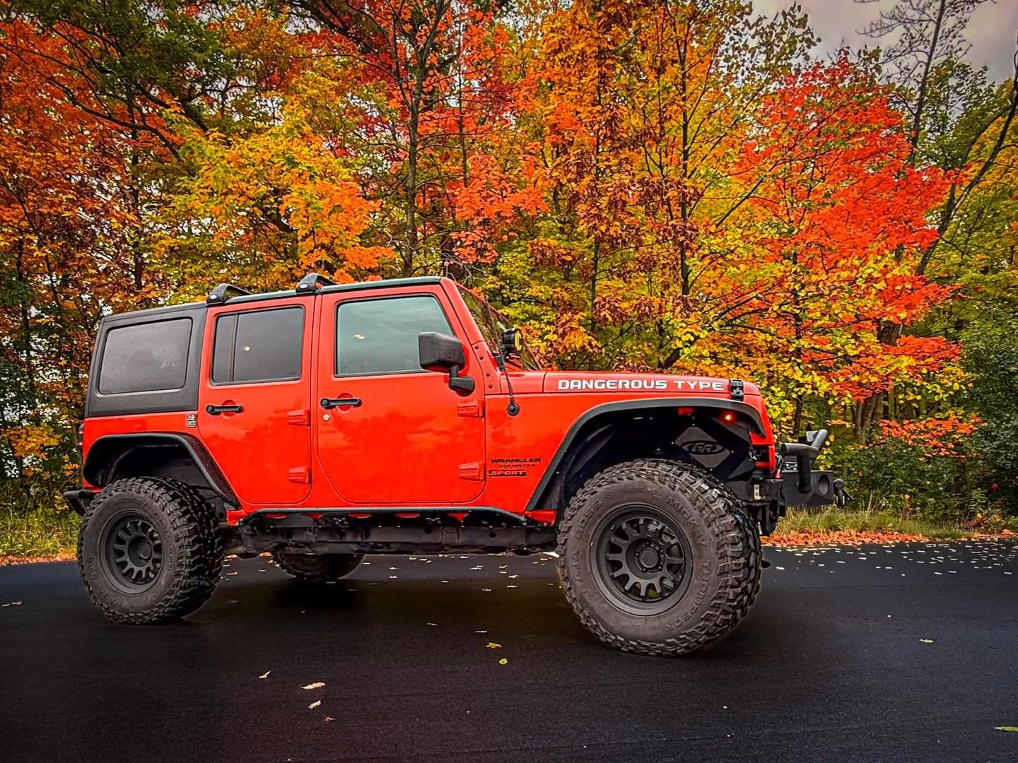 Calm, clear morning, still some trees in my area holding on to their leaves.  Frost on the windows gives a sign of what&rsquo;s right around the corner.  As I recall, a few years back, during my restaurant days, when the restaurant was closed, I deci