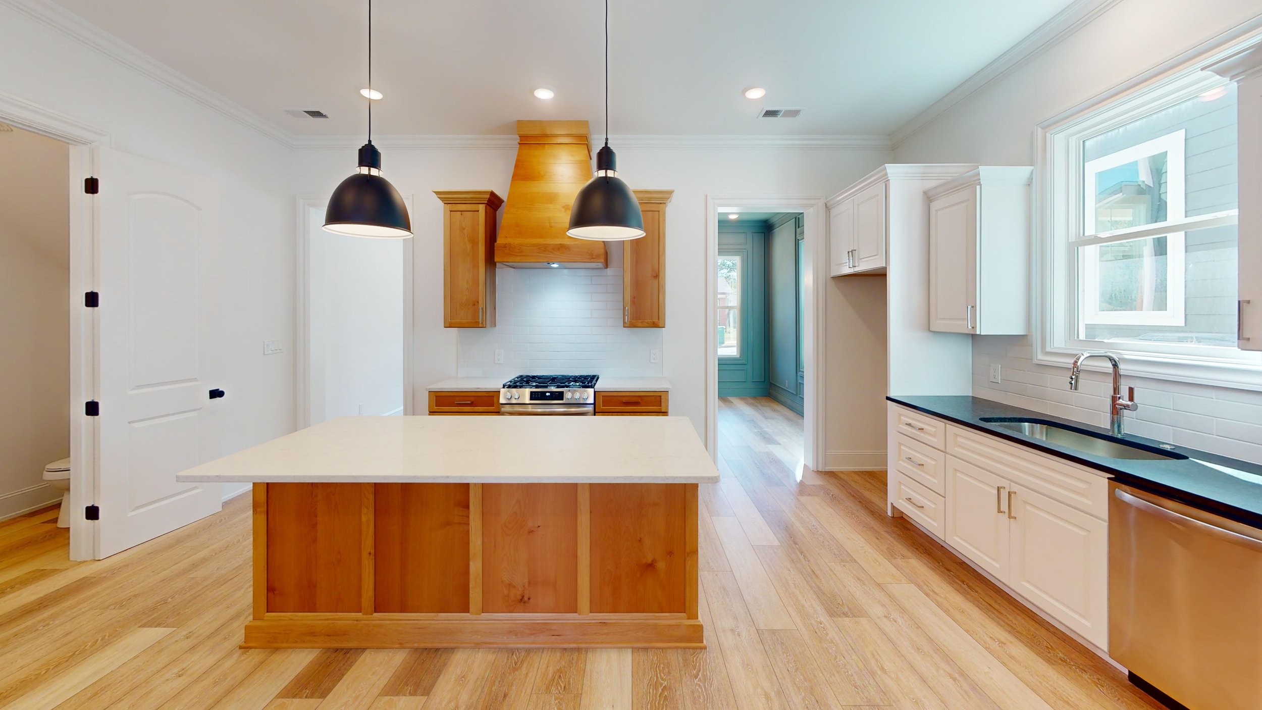 123-W-Deaderick-Kitchen 1.jpg