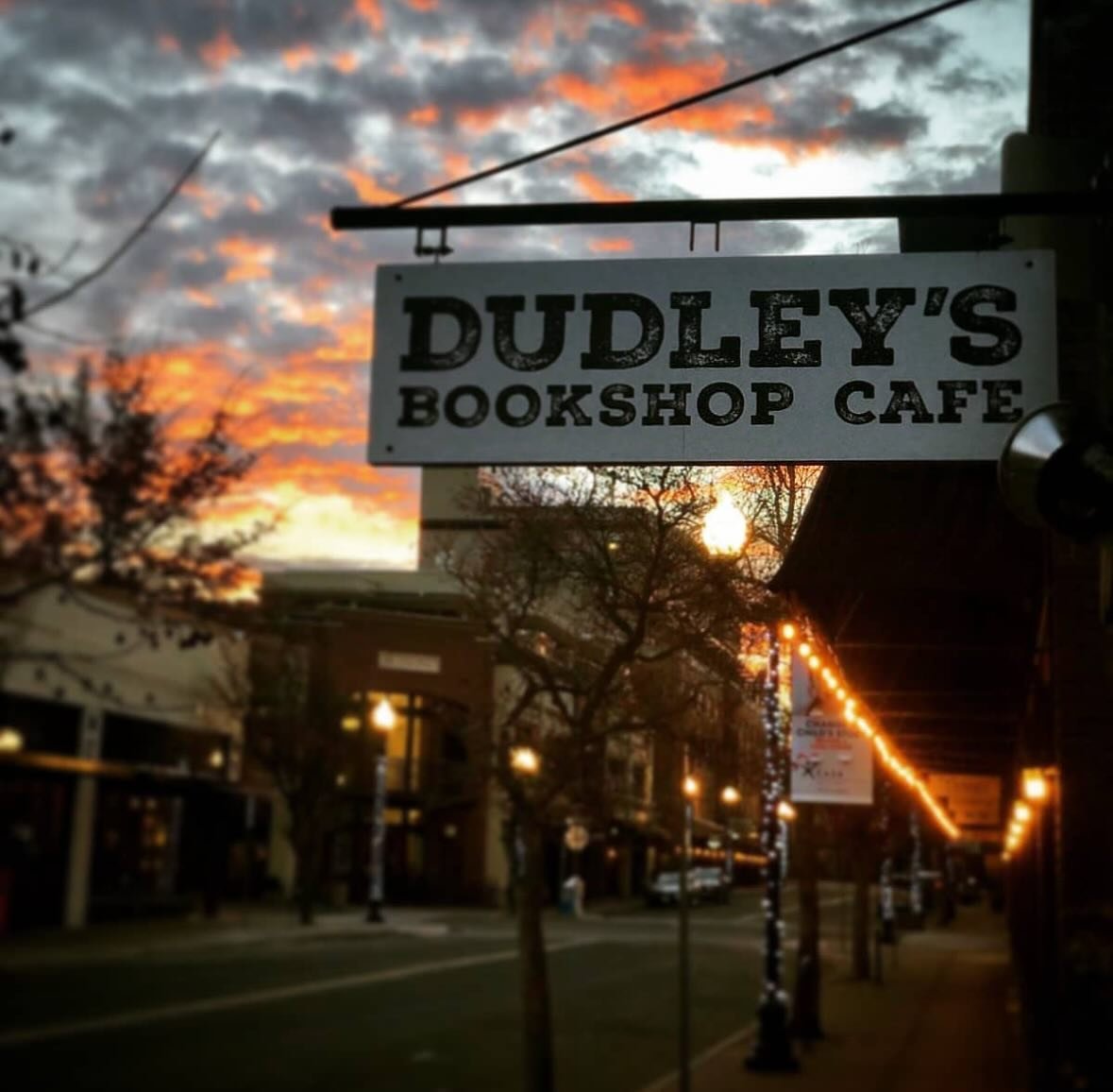 Our favorite Bookstore Cafe just celebrated 9 years of business under their current owner Tom! Stop into @dudleysbookshopbend for the best book recommendations, amazing coffee, great pastries and ideal bookstore vibes. Cheers Dudley&rsquo;s, you brin