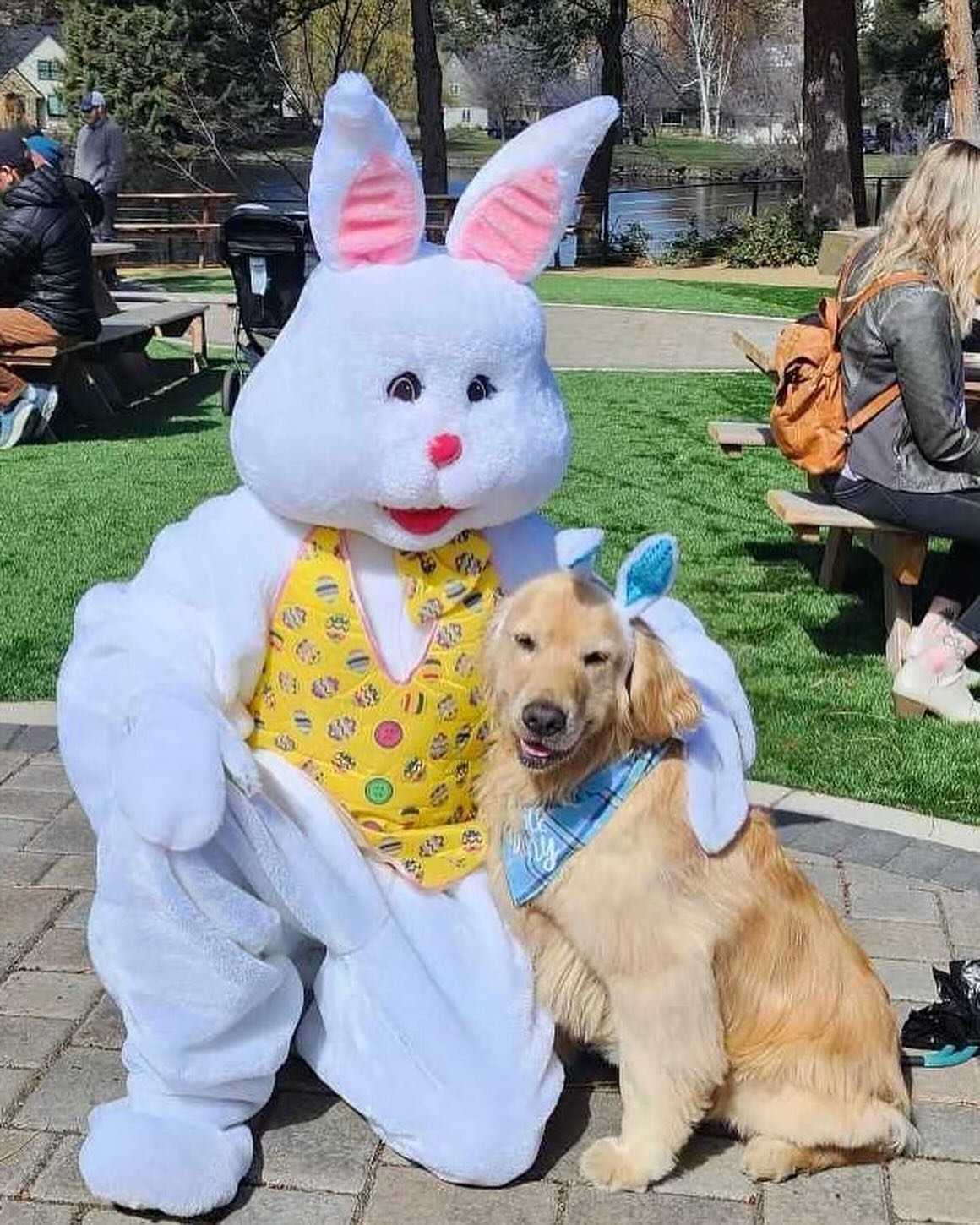 The Easter Bunny took over Downtown today! We had such a blast flowing in the Easter Bunny through the streets and scavenging for eggs at @bendbrewingco. It&rsquo;s not too late to head Downtown and enjoy this sunny Easter Eve. 
Big thanks to everyon